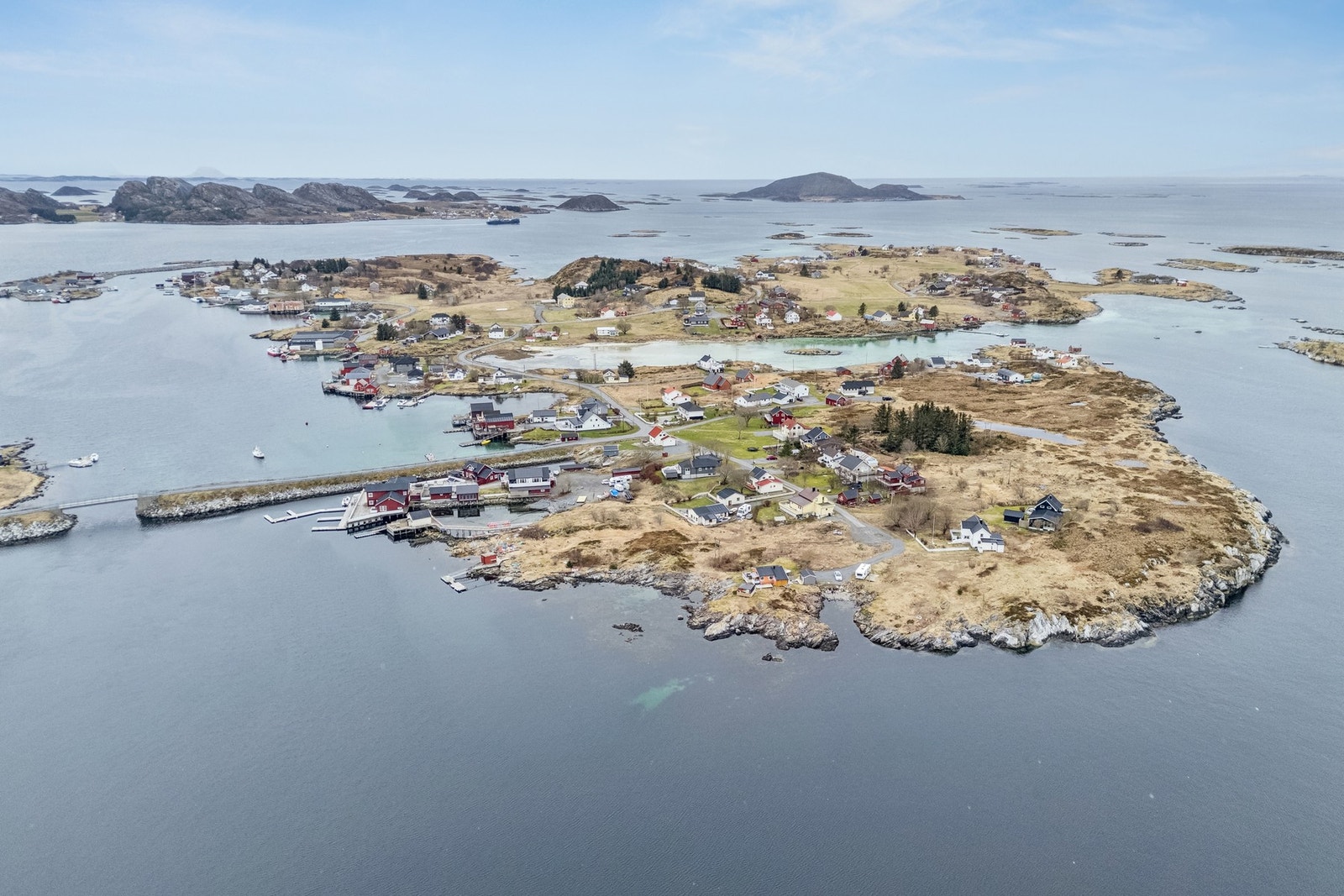 Området for øvrig består av en god blanding mellom ene- og fritidsboliger Galleribilde