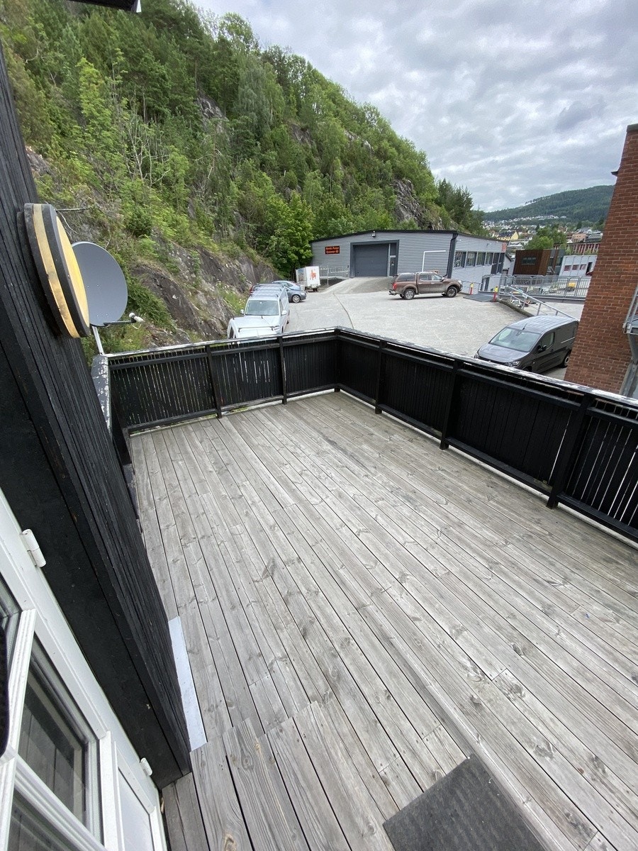 Terrasse leil.5 Galleribilde