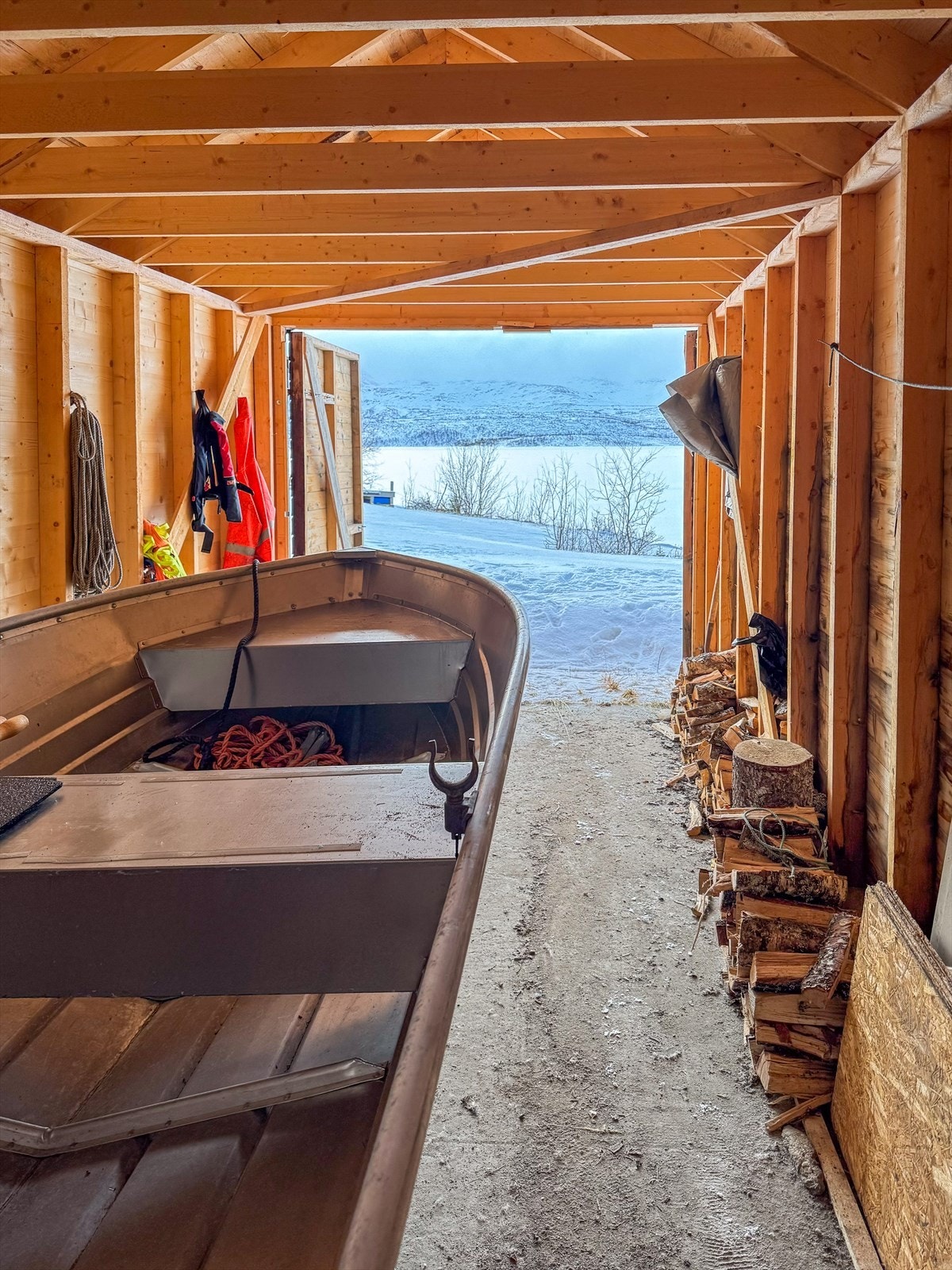 Fra naustet som ligger i nærområdet. Galleribilde