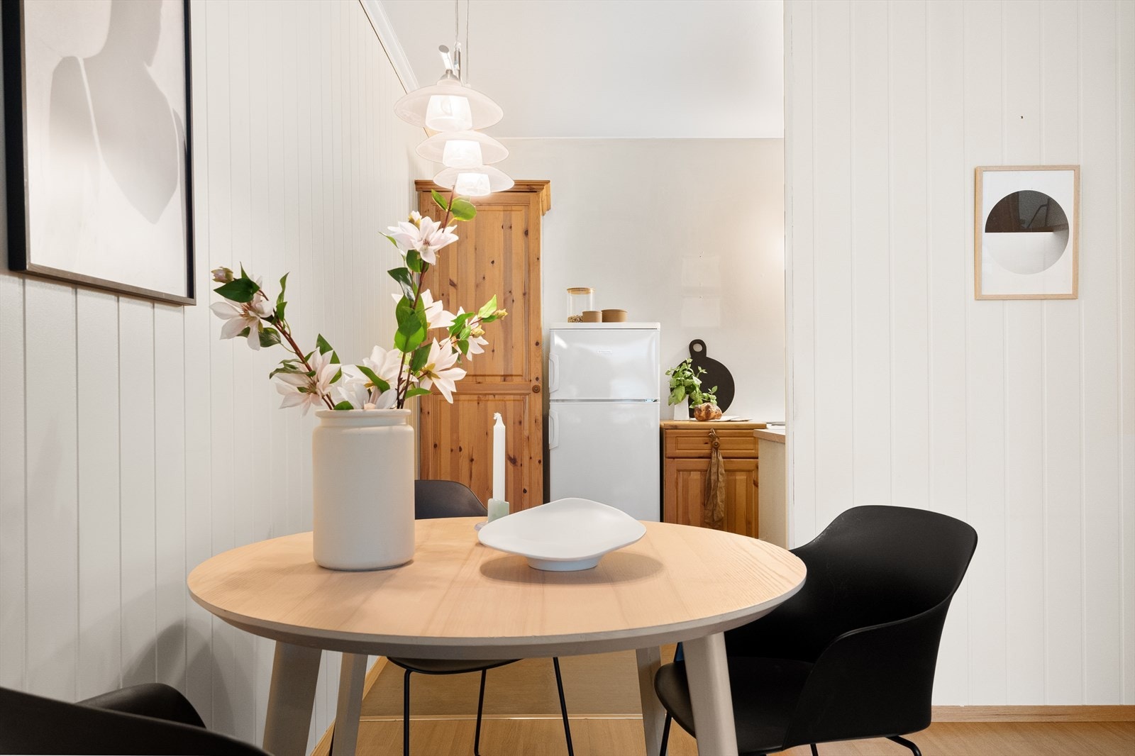 Her kan man samles for spillekvelder eller en god middag. Galleribilde