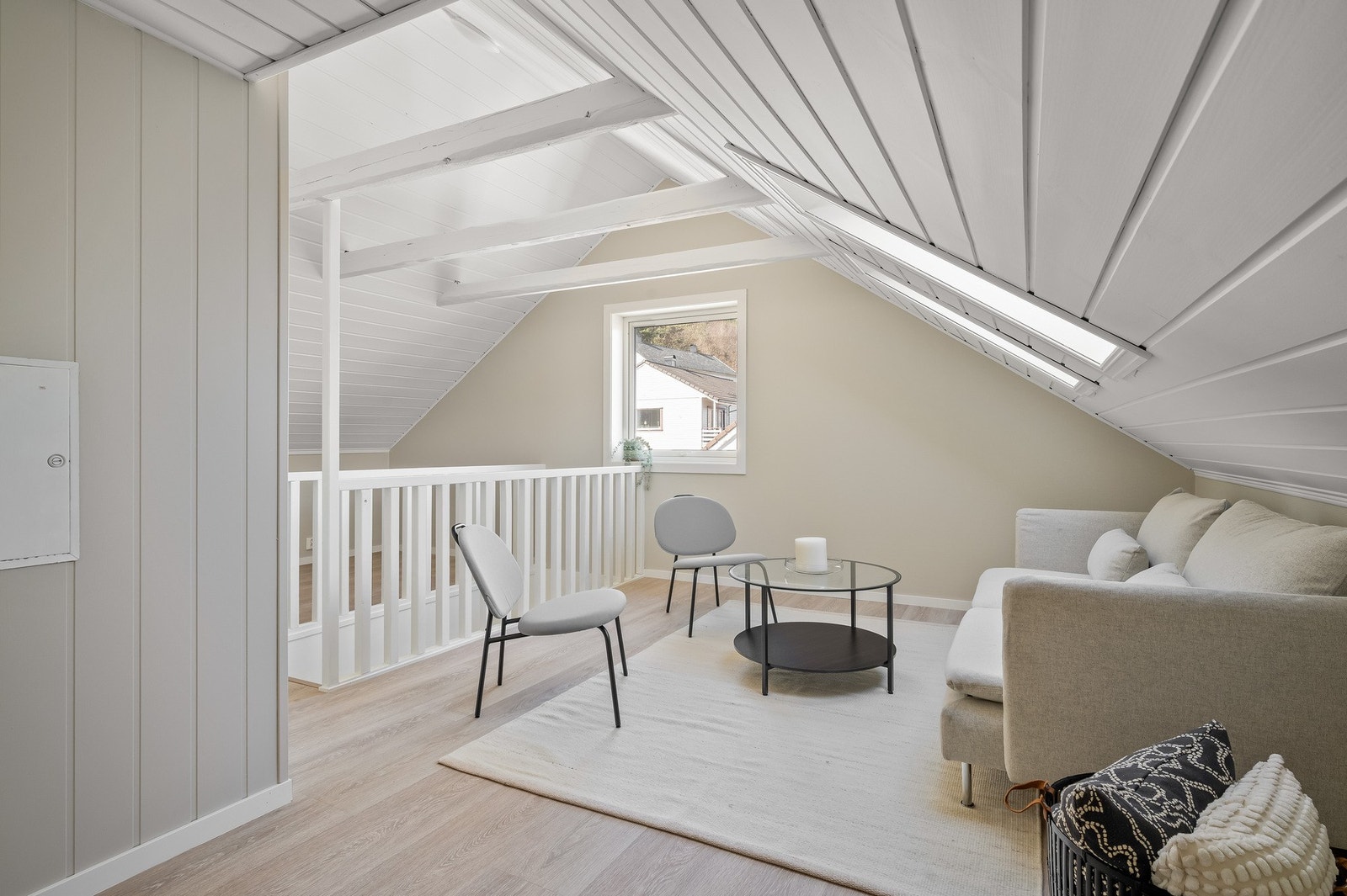 Her er det god plass til å innrede med sittegruppe. Galleribilde