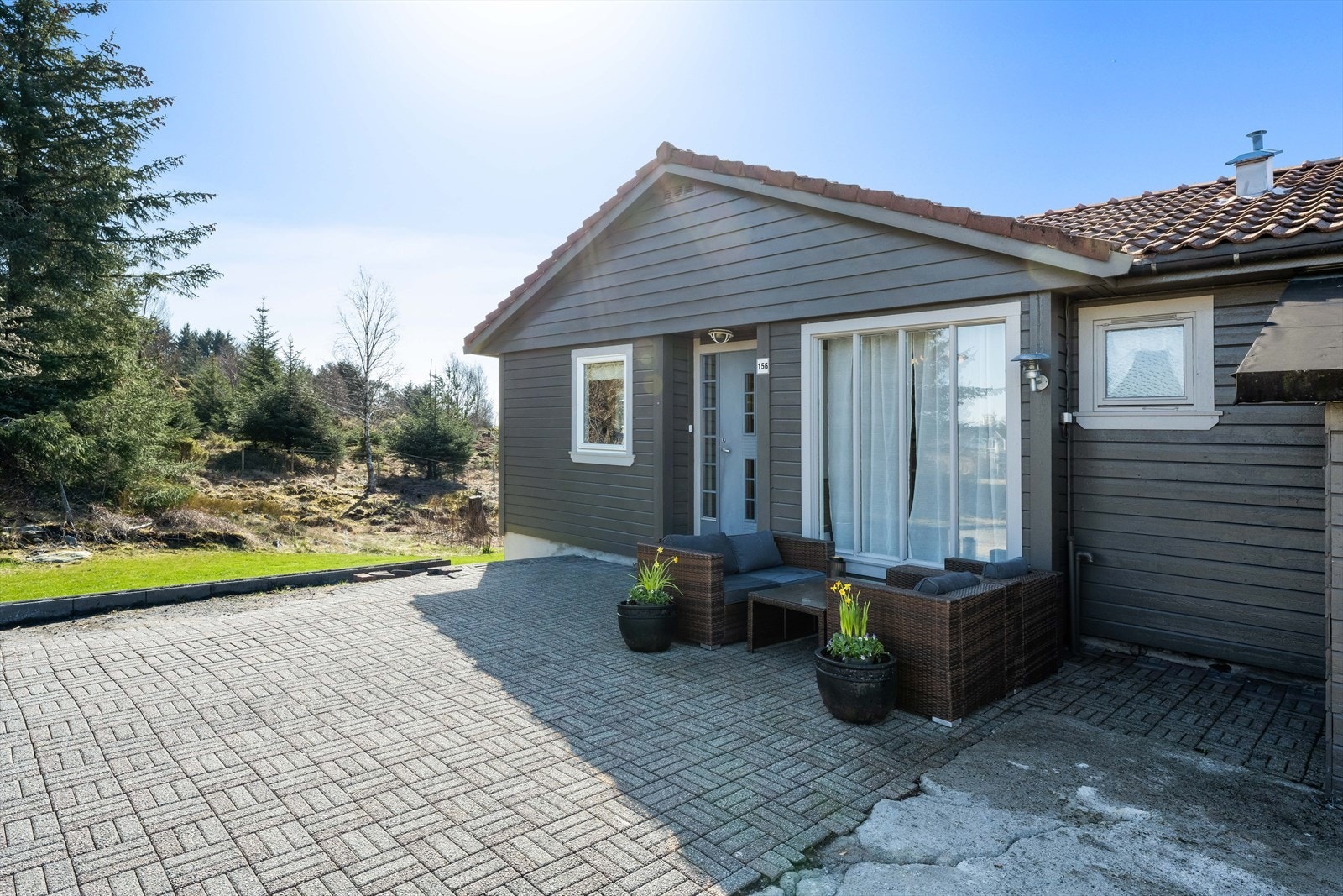 Her er det også fint å sitte på sommerstid. Galleribilde