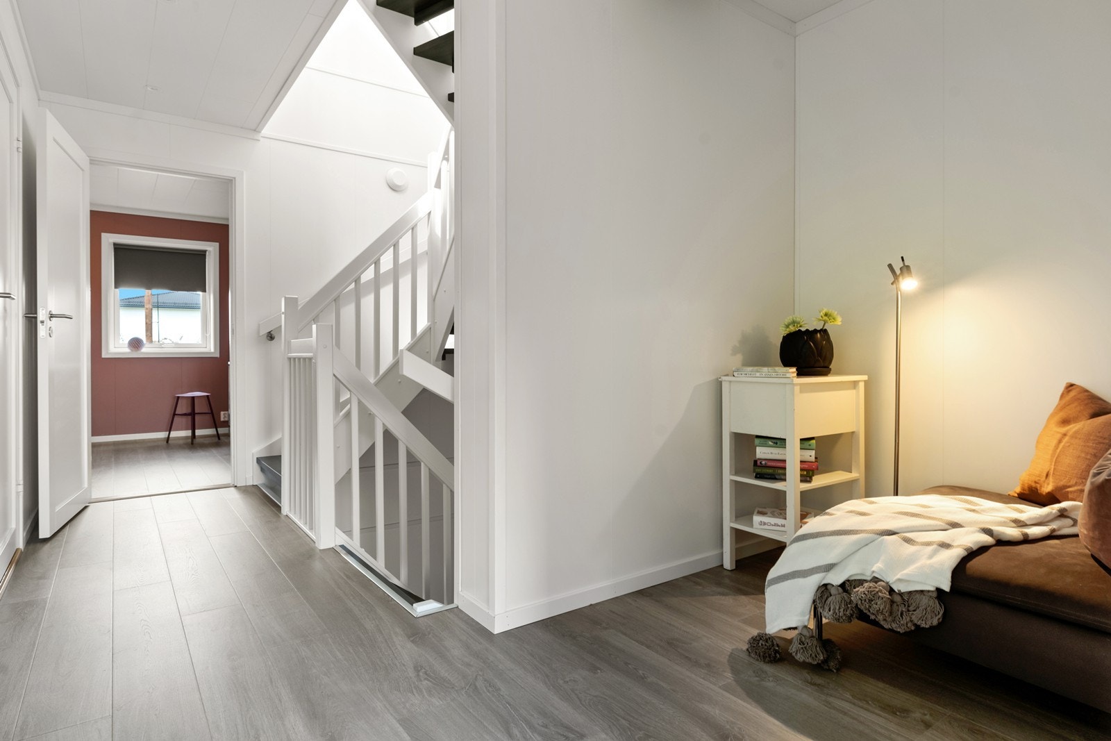 Mellomgang i 2. etasje Galleribilde