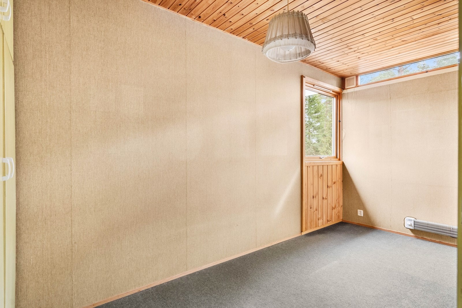 Soverom nr. 2 fungerer ypperlig som barnerom, gjesterom eller kontor - her er mulighetene mange. Galleribilde