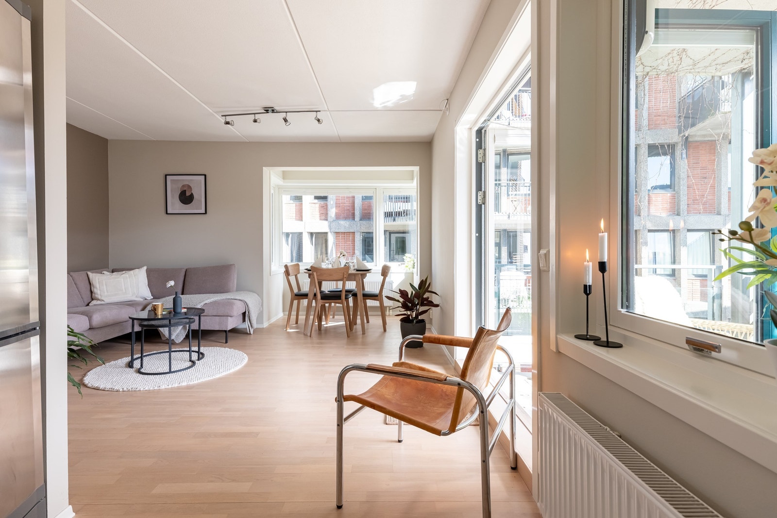 Velkommen til Stensberggata 10! Presentert av Sara Marie Zachariassen Østbye v/ Krogsveen Eiendomsmegling. Galleribilde