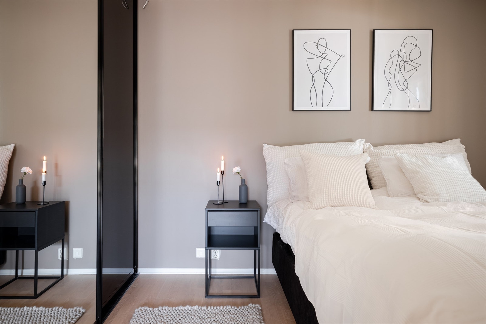 Leilighetens soverom er av god størrelse. Galleribilde