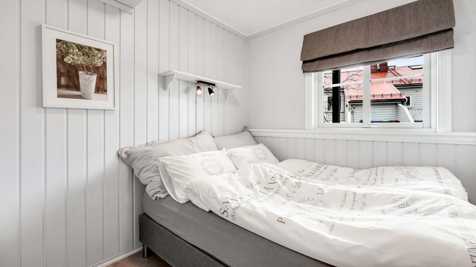 Soverom i underetasje. Galleribilde