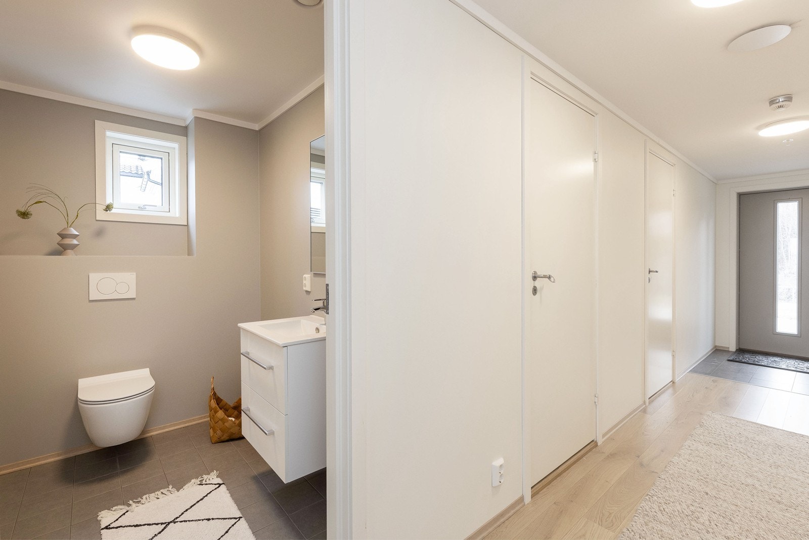 Eget gjestetoalettrom. Galleribilde