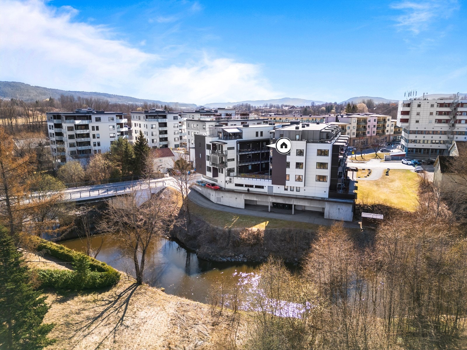 Velkommen til Bruveien 9 i Lierbyen! Galleribilde