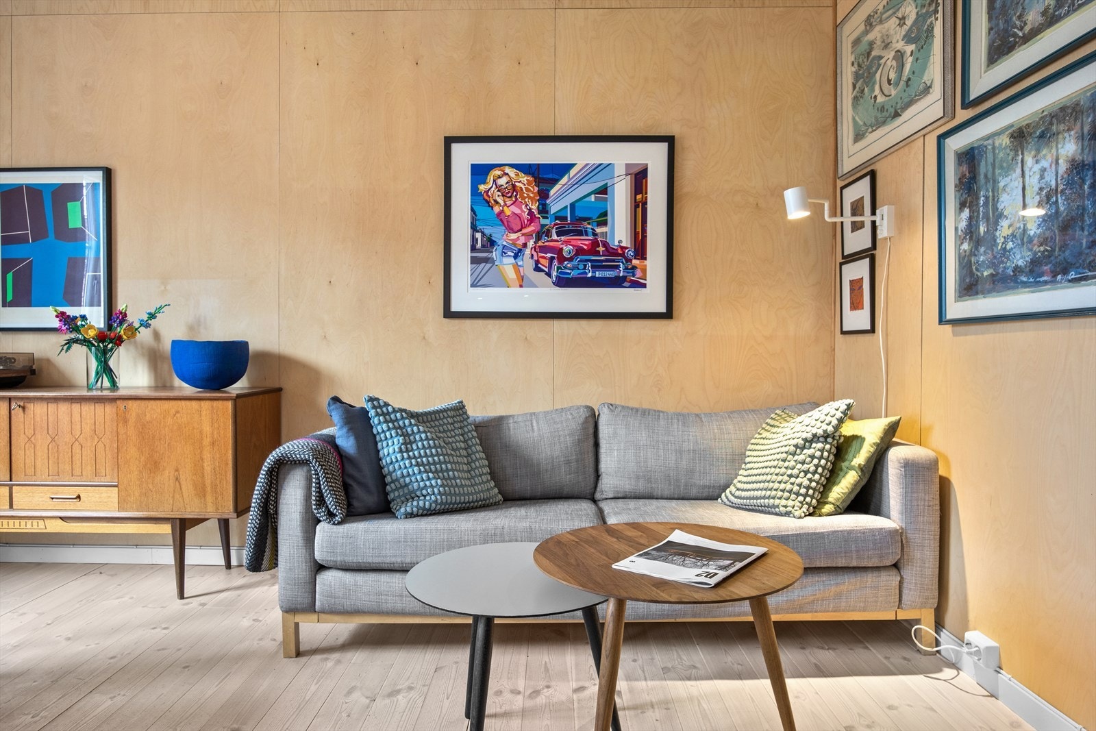 Stuas utforming gjør at det også er plass til en vinkelsofa om det skulle være ønskelig. Galleribilde