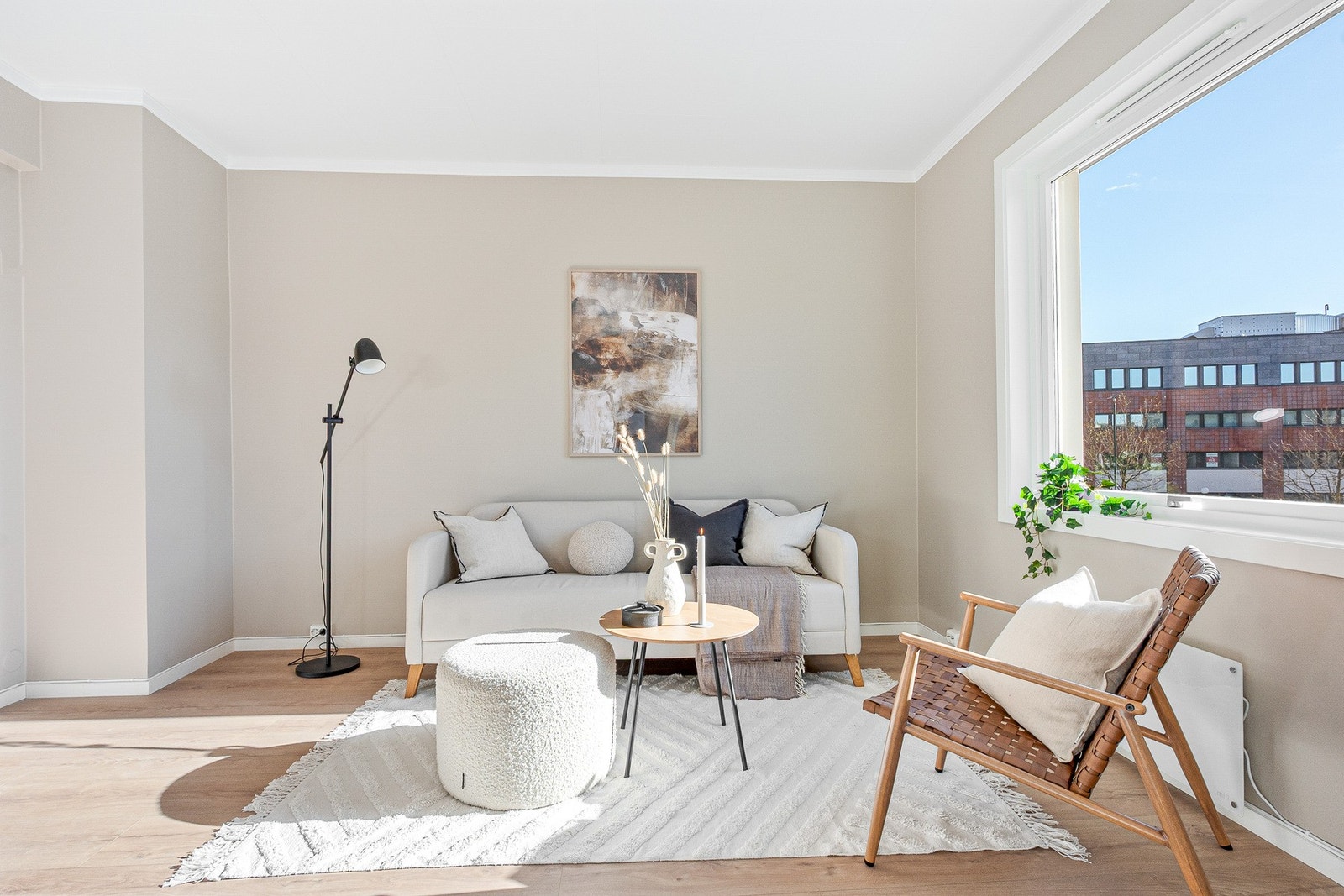 Det er ingen forkjøpsrett eller dokumentavgift. Galleribilde