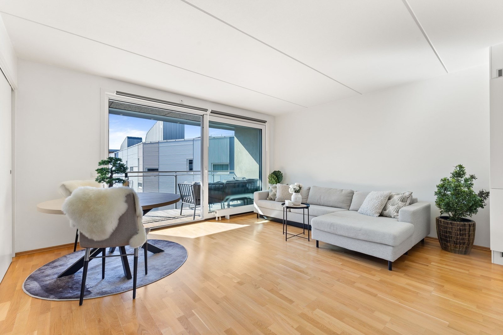 Nordvik Østensjø har gleden av å presentere Johan Scharffenbergs vei 75 A Galleribilde