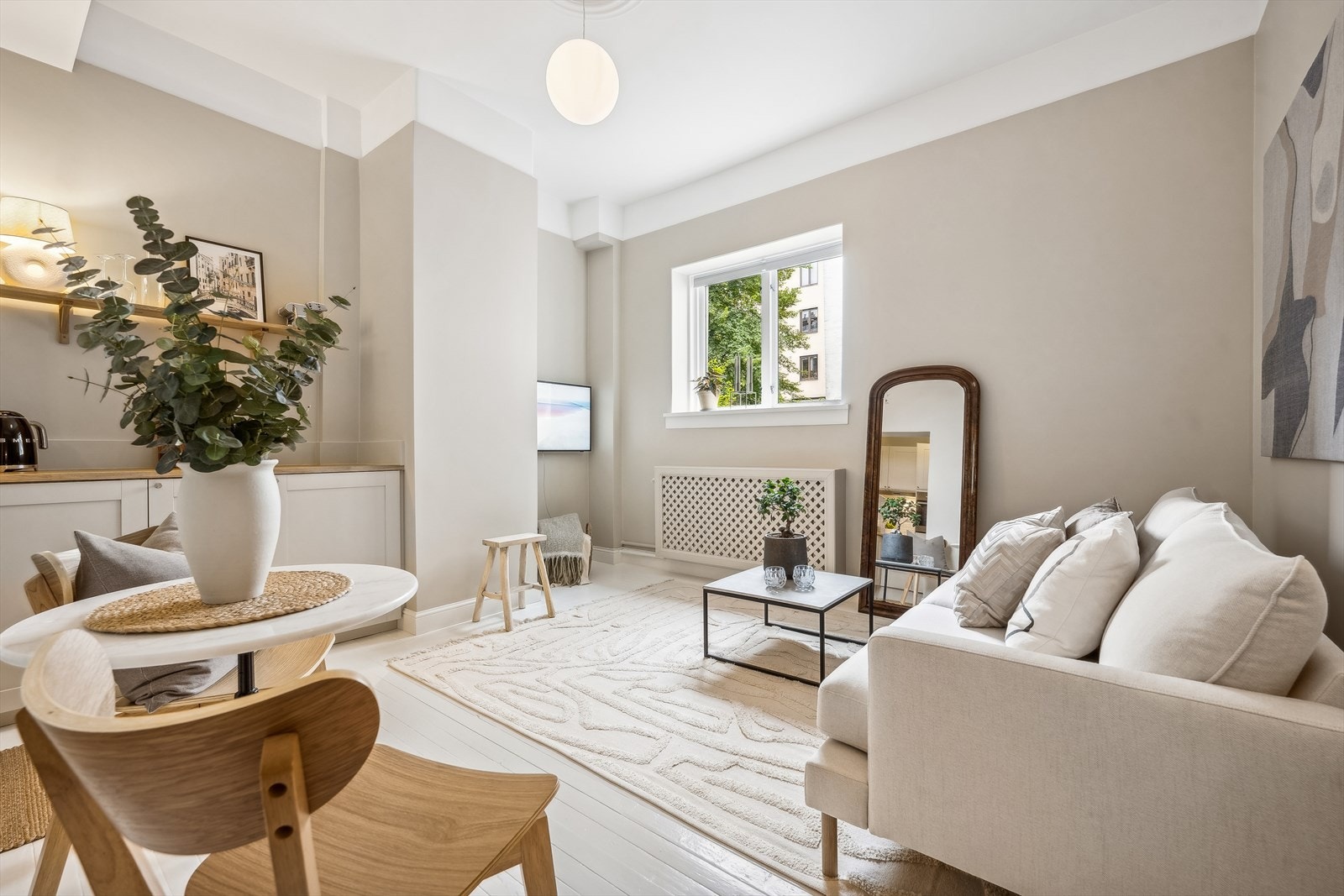 Velkommen til Colletts gate 10B presentert av Vilde Strand Rø v/DNB Eiendom! Galleribilde