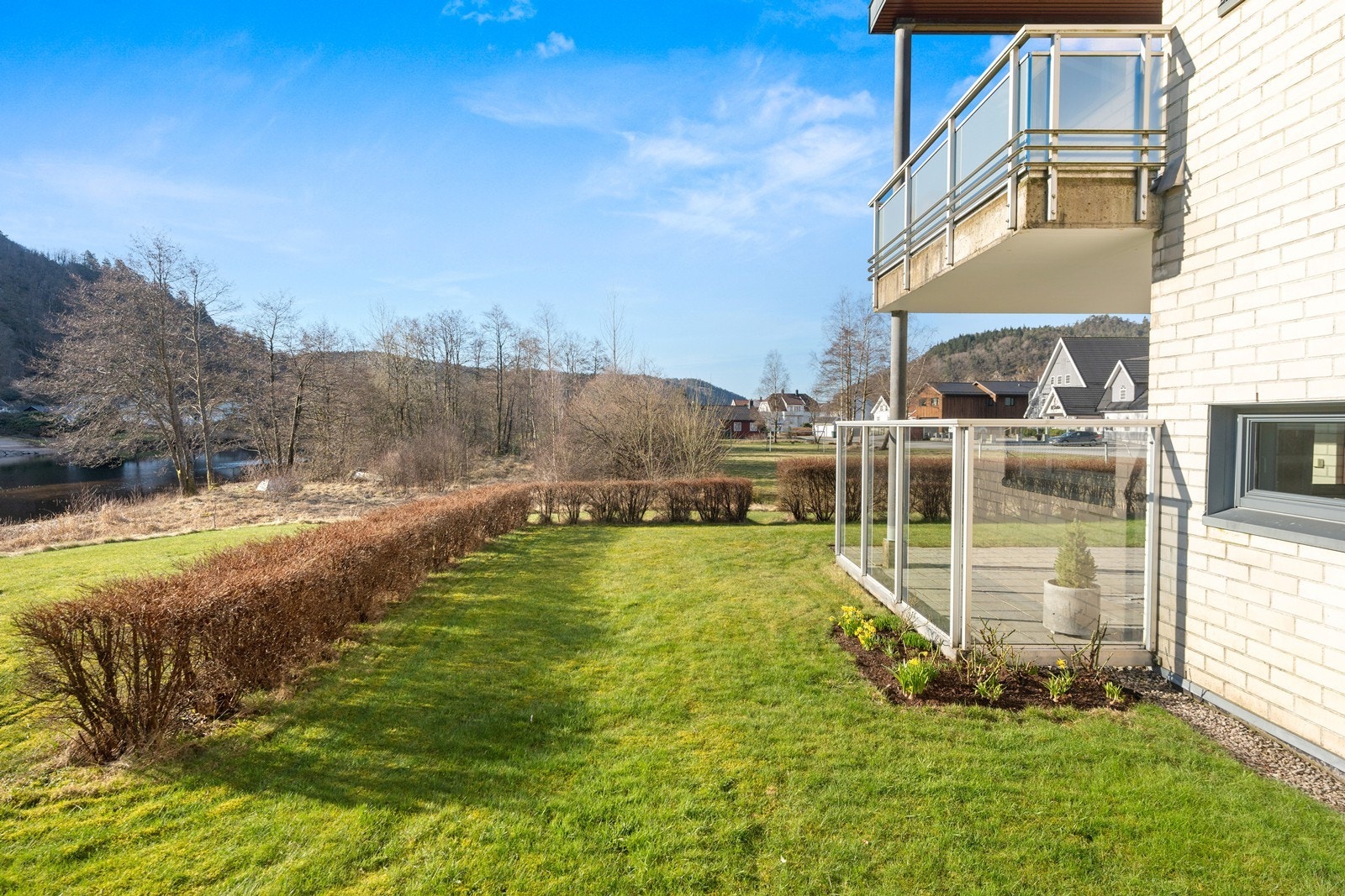 Fra uteområdet Galleribilde