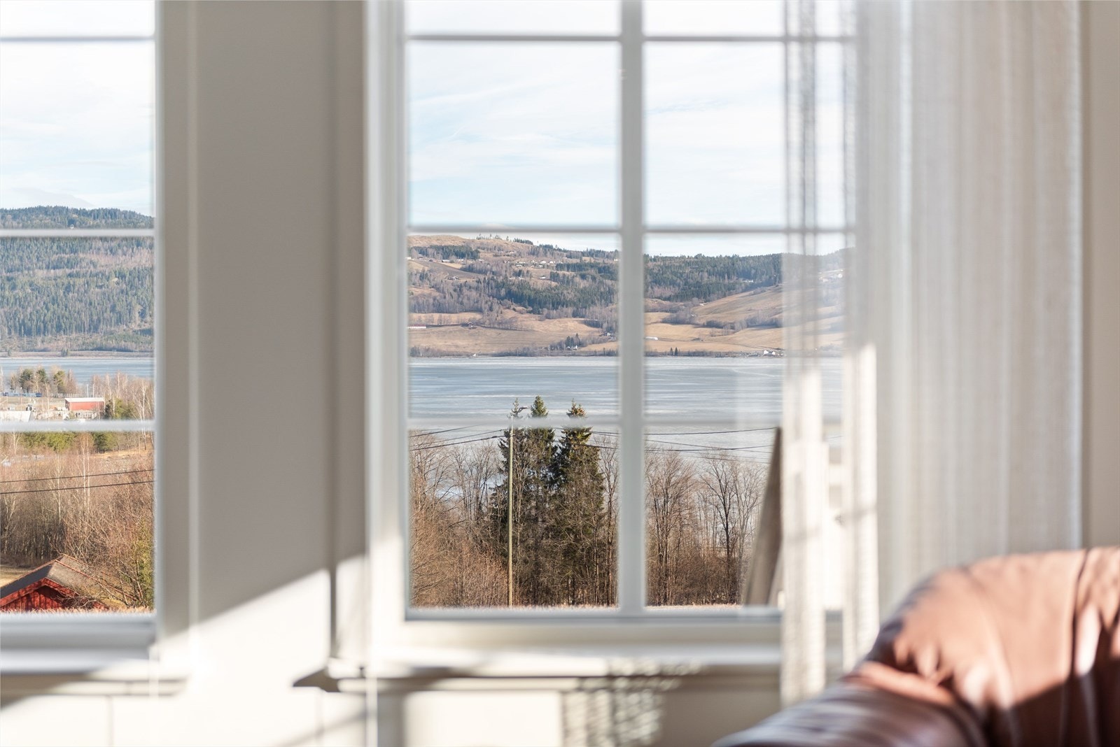 Nydelig utsikt mot Mjøsa! Galleribilde