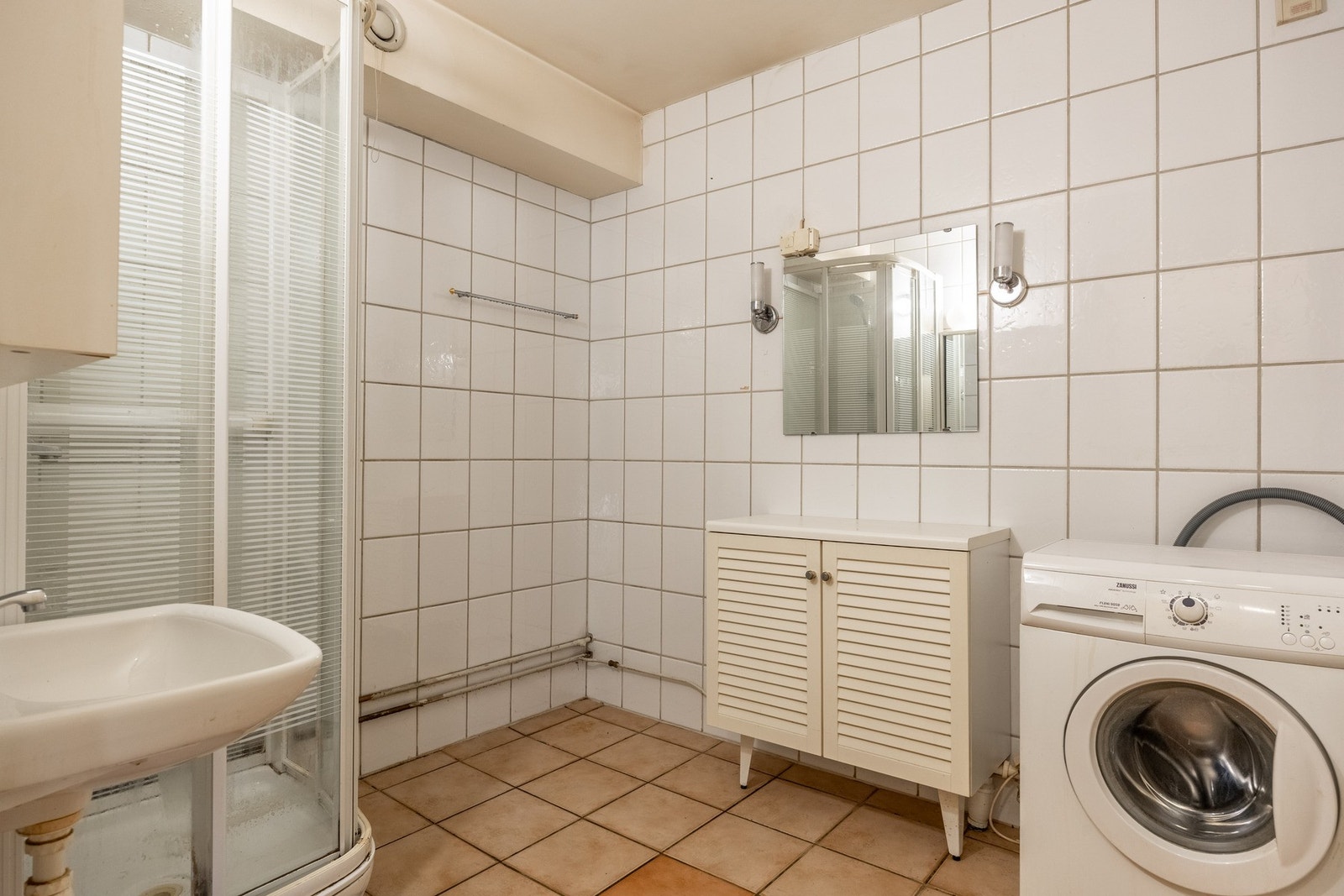 Flislagt bad fra byggeår. Galleribilde