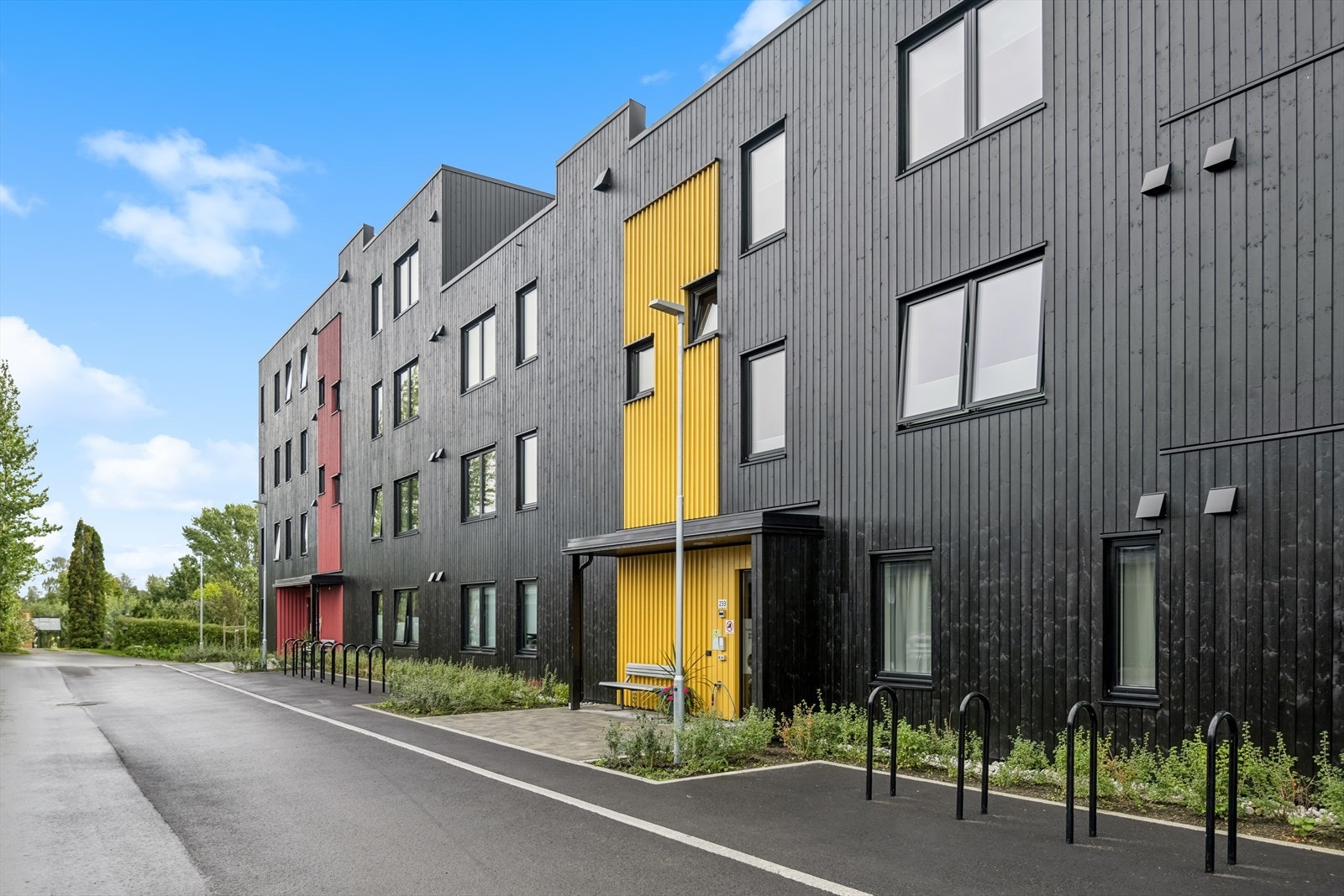 Inngangspart Nordvikvegen 233 Galleribilde