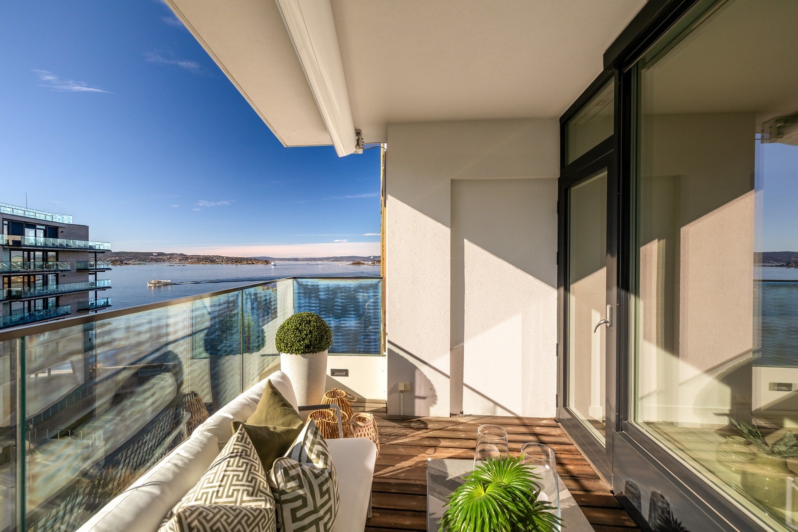 En eksklusiv selveierleilighet i 6. etasje med heisadkomst. Galleribilde