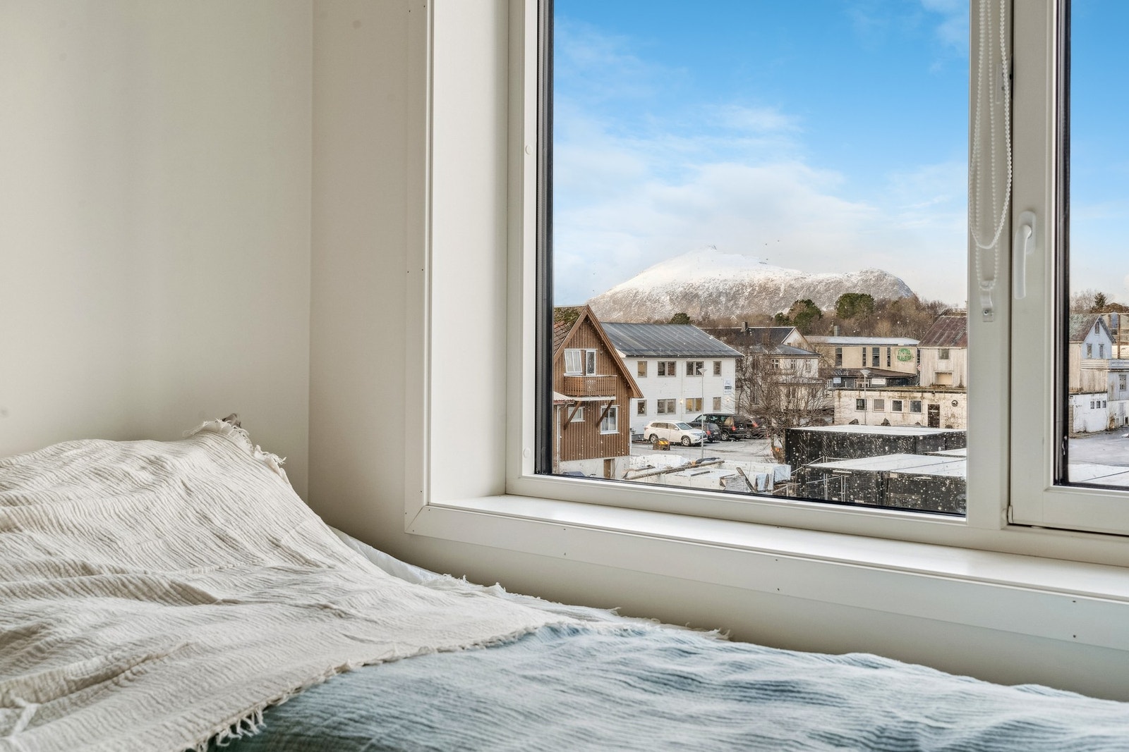 Flott utsikt mot Offersøykammen. Galleribilde