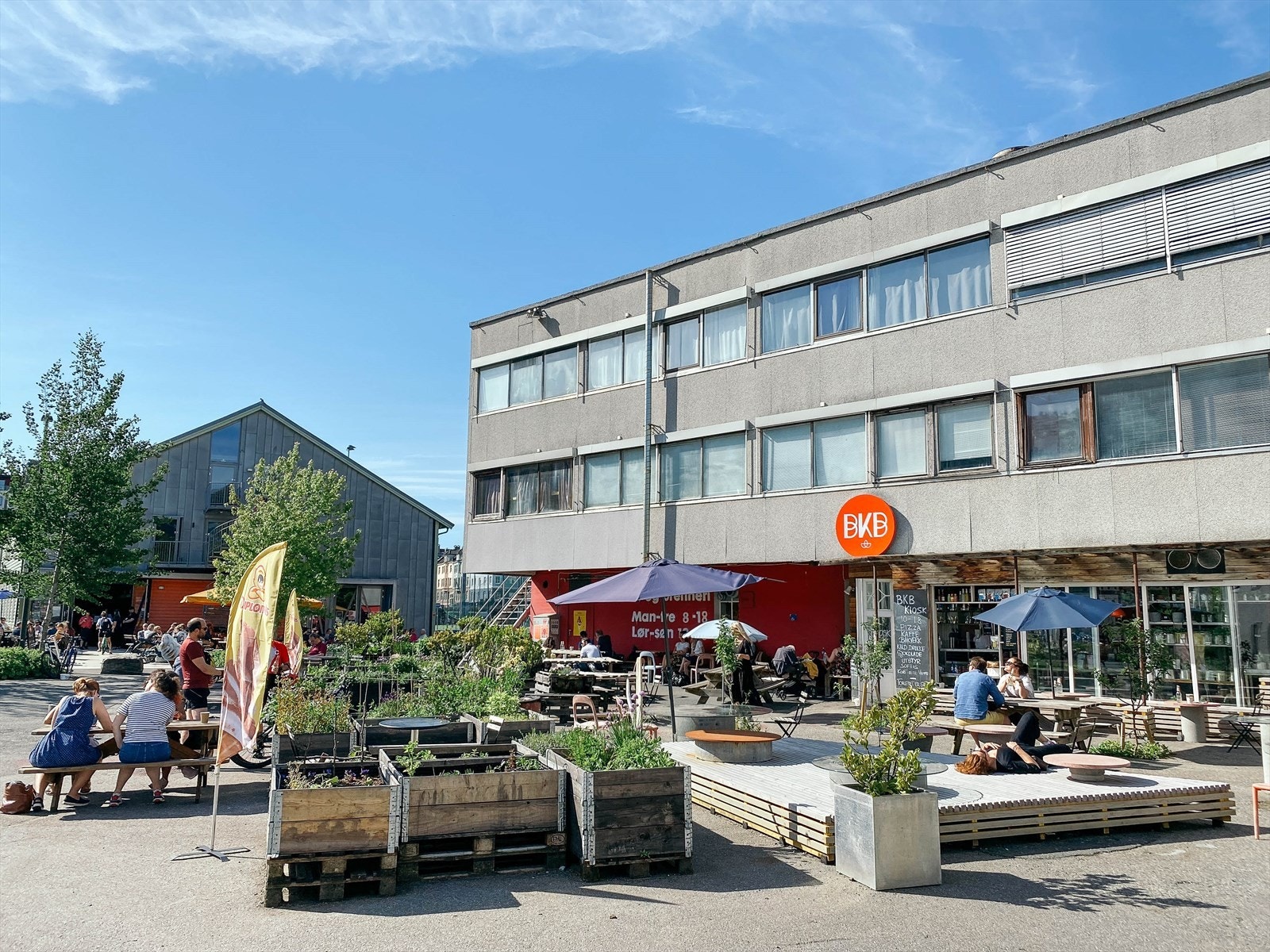 Dette er et levende og pulserende nabolag som tiltrekker seg mennesker som verdsetter en urban livsstil med kort vei til det meste. Galleribilde