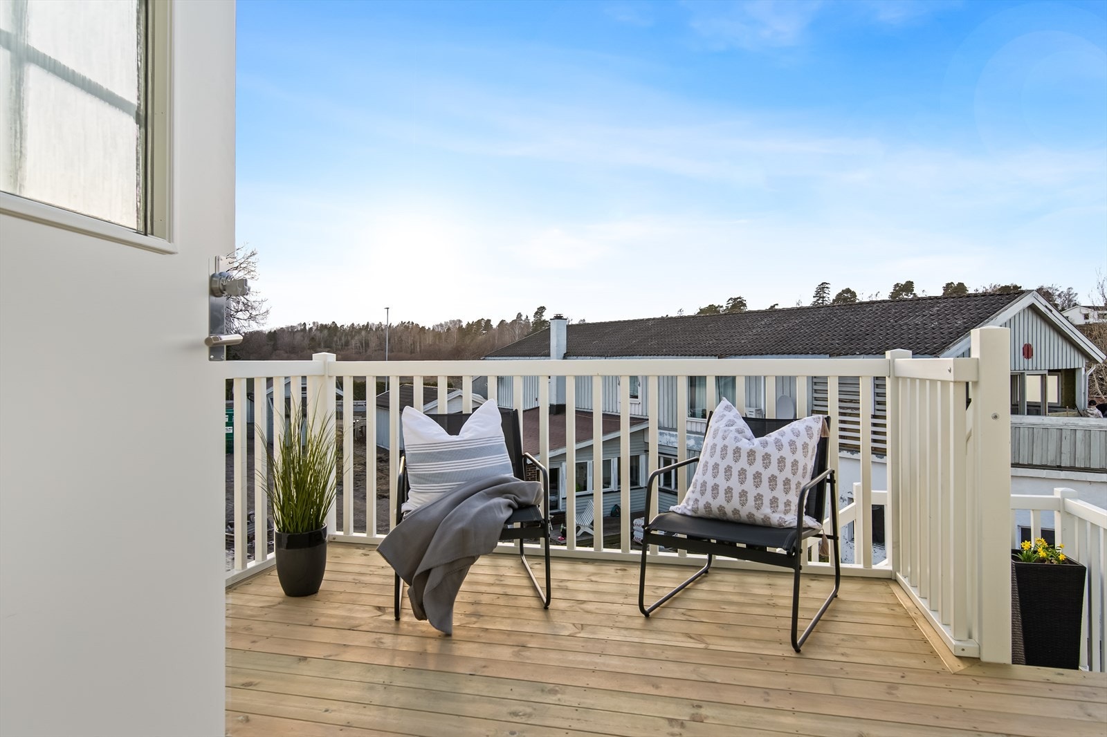 Inngangsparti. Galleribilde