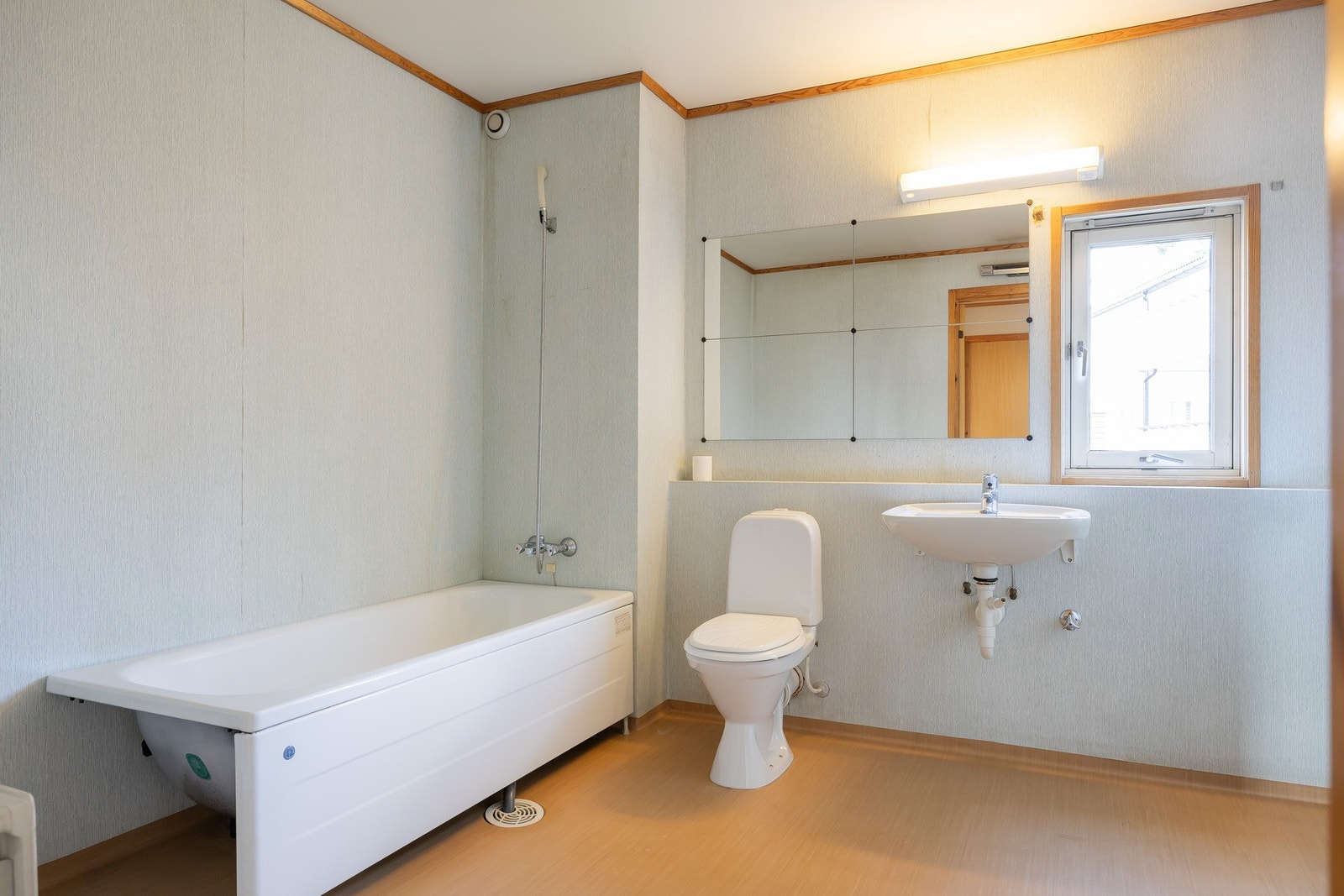 Bad fra byggeår. Galleribilde