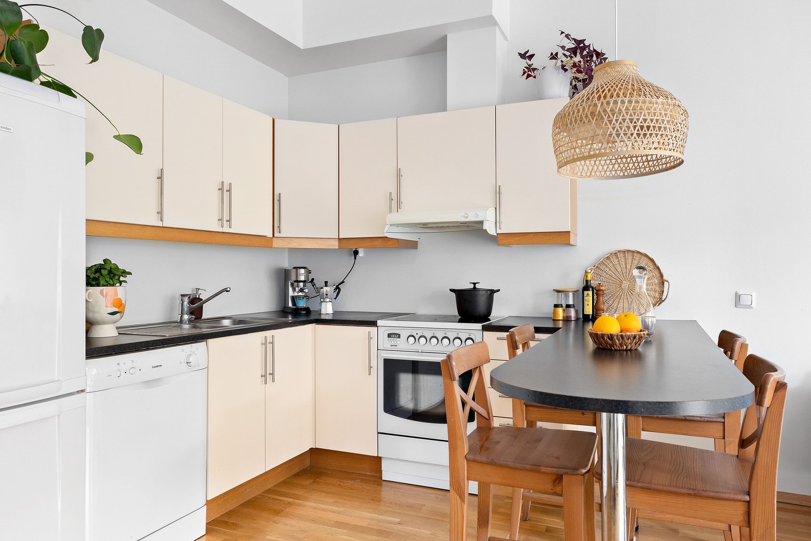 Kjøkkenet er vurdert til tilstandsgrad 1 av takstmann. Galleribilde