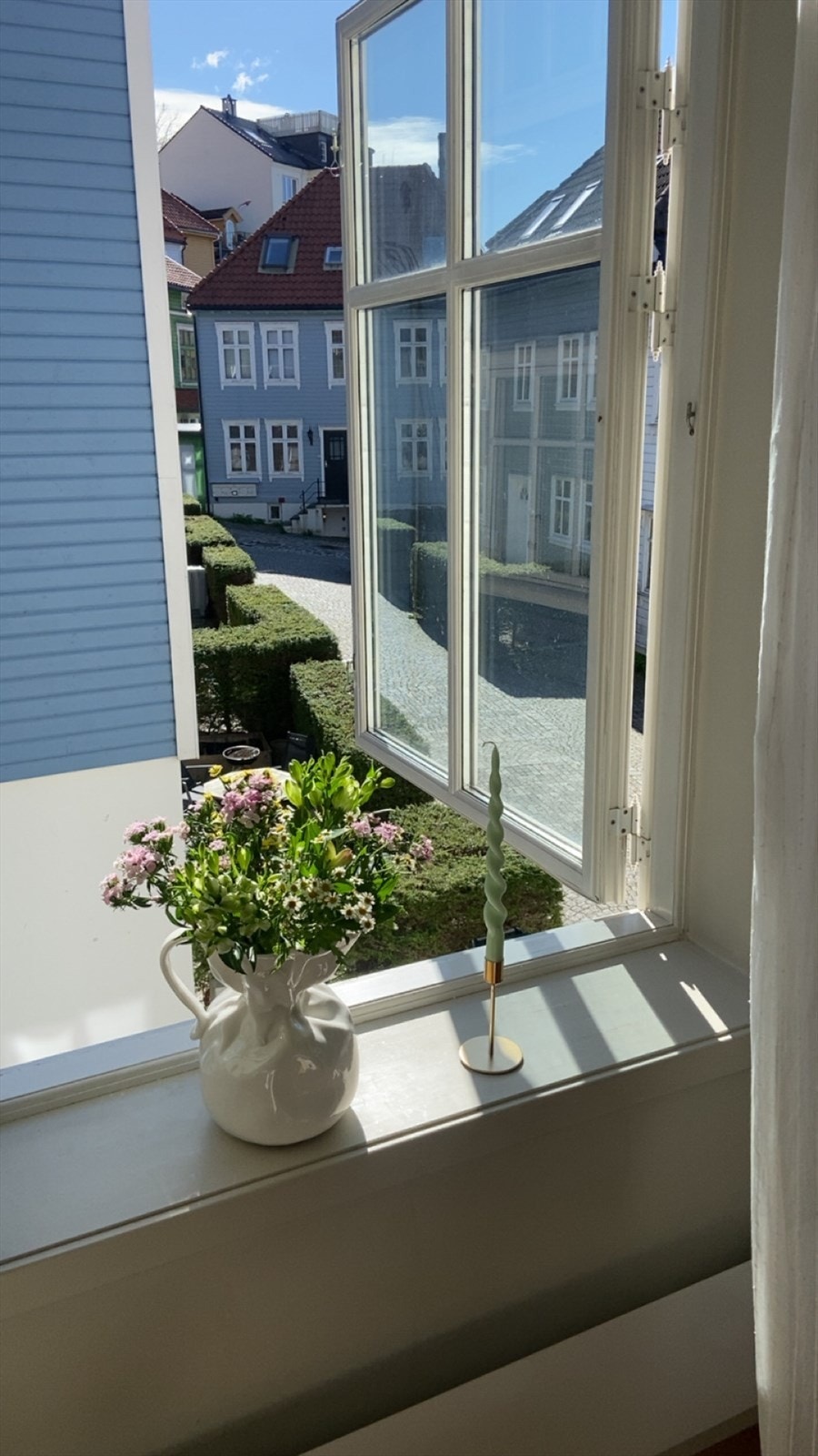Den urbane livsstilen kombineres med en historisk tur tilbake i tid gjennom sjarmerende gater... Galleribilde