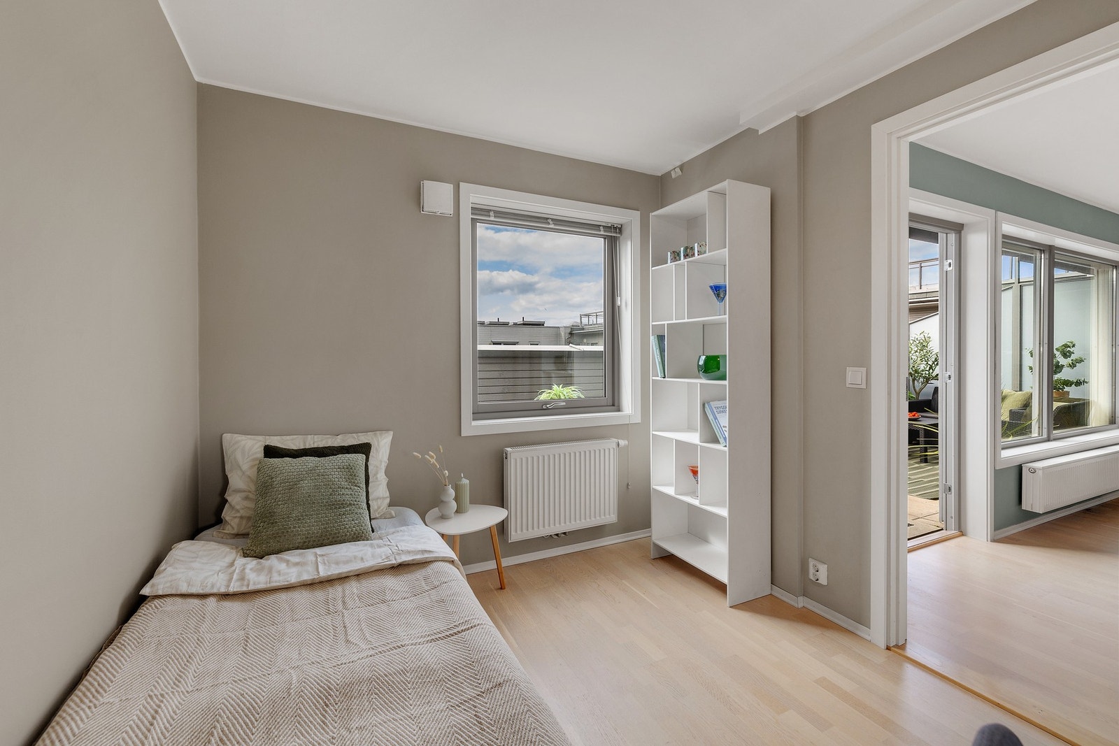 Soverommet kan benyttes som barneværelse, gjesterom eller kontor - alt etter ønske og behov! Galleribilde