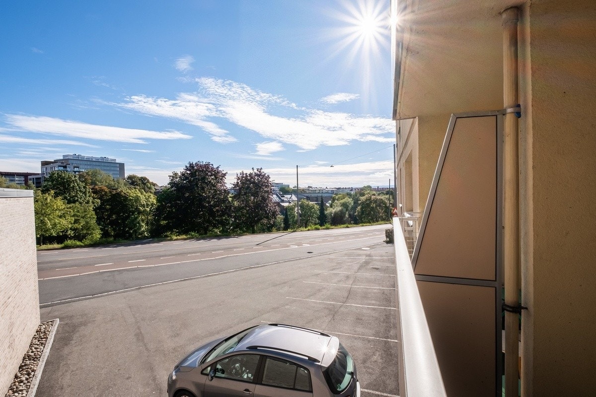 Utsikt fra balkong Galleribilde