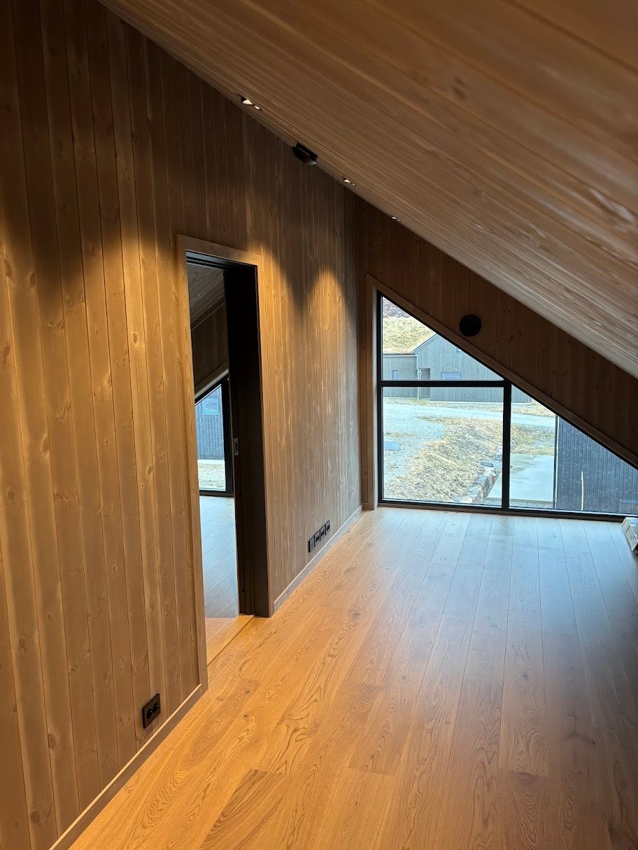 3 soverom, bad og loftstue i 2 etg. Galleribilde