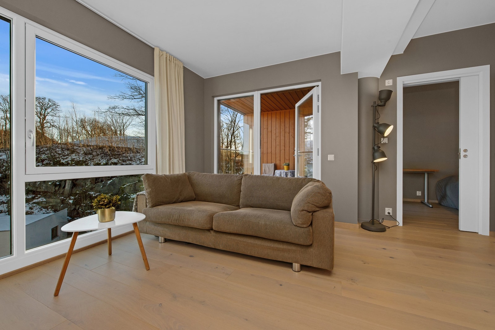 Velvalgt fargevalg. Galleribilde