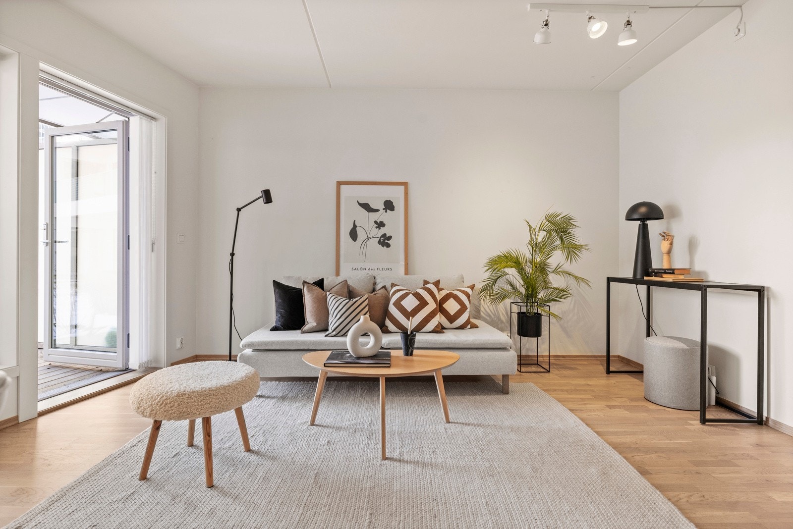 På gulvene er det lagt en stilig parkett Galleribilde