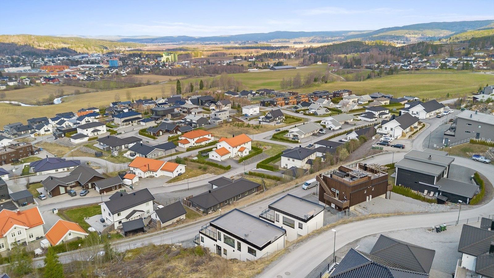 Oversiktsbilde av område. Galleribilde