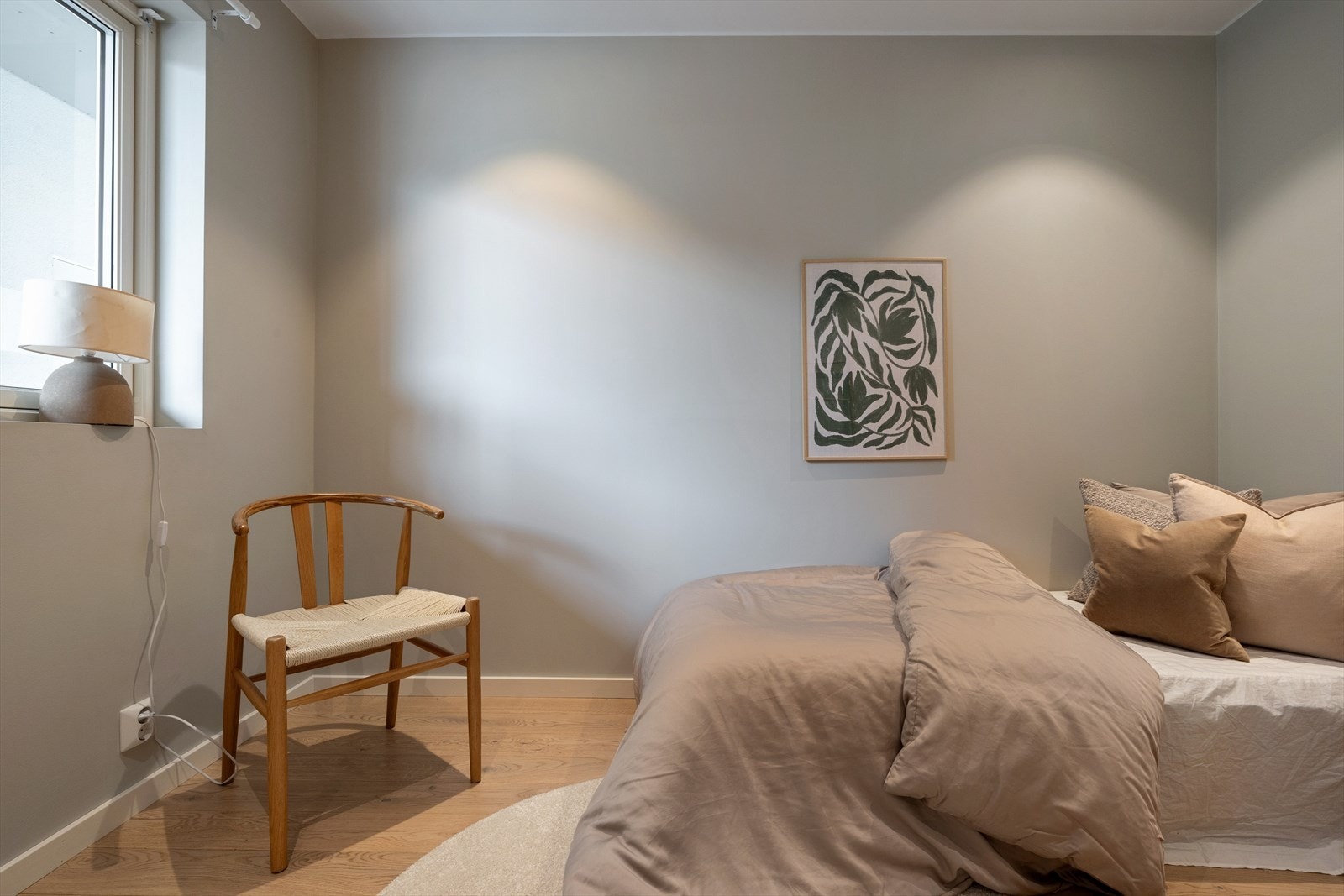 Soverommene måler 9,2 m² og 6,8 m² Galleribilde