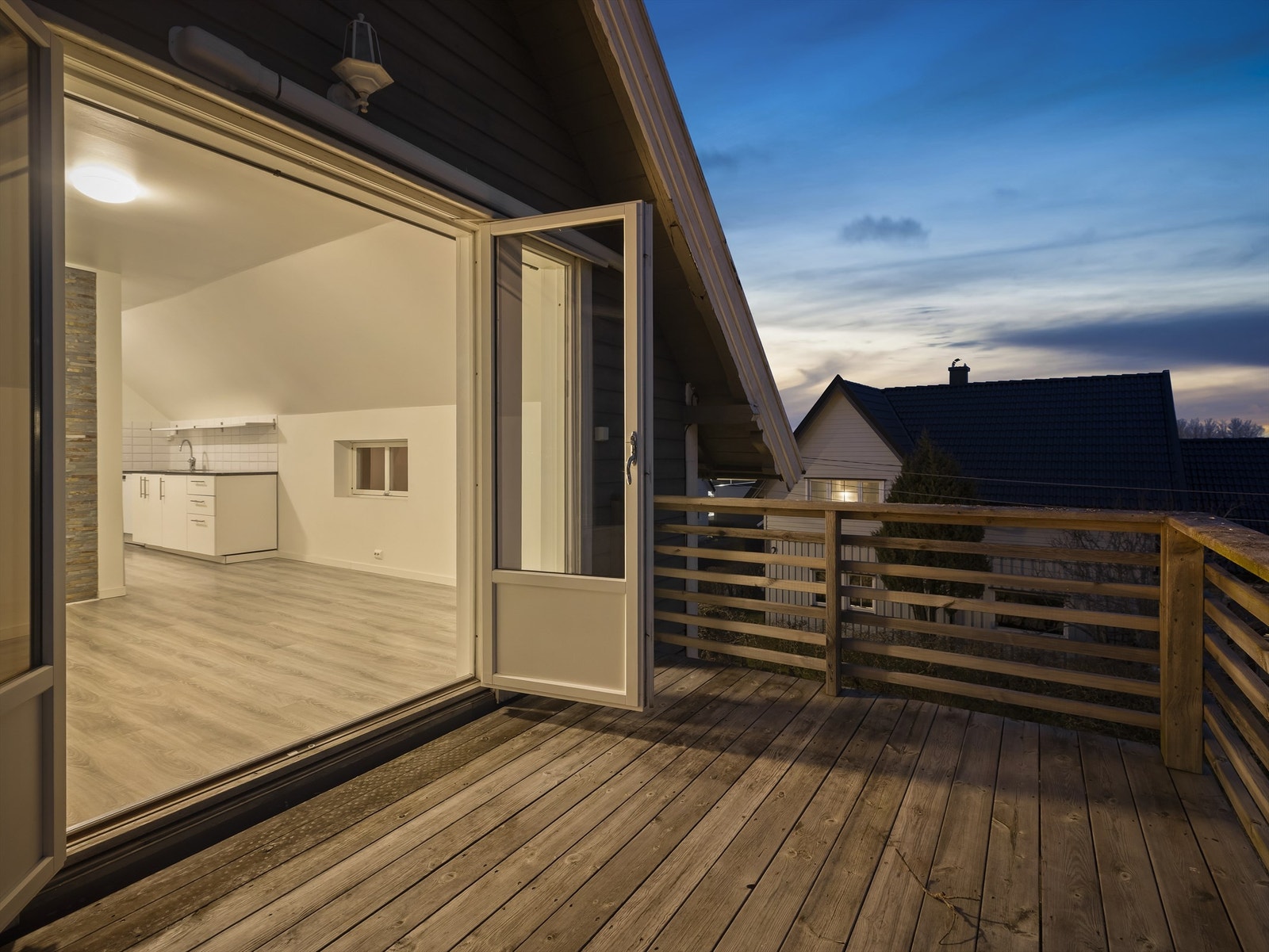 Alle enheter har eget tilknyttet uteareal på balkong eller terrasse. Galleribilde