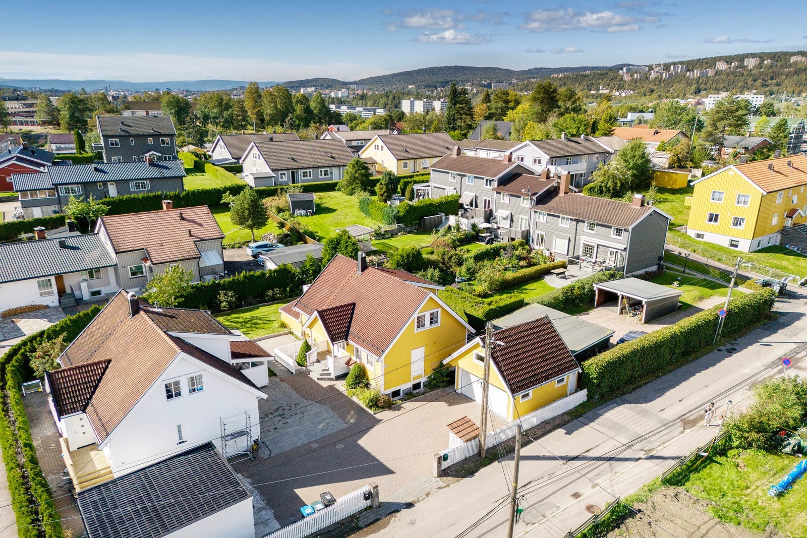 Hagen gir muligheten til å høste friske, egenproduserte ingredienser som løfter måltidene til et helt nytt nivå av glede og smak. Galleribilde