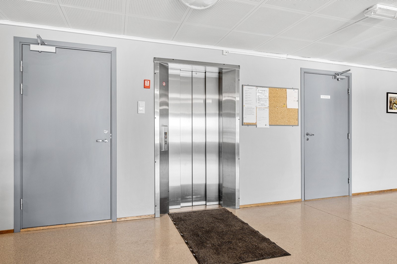 Heis til alle etasjer Galleribilde