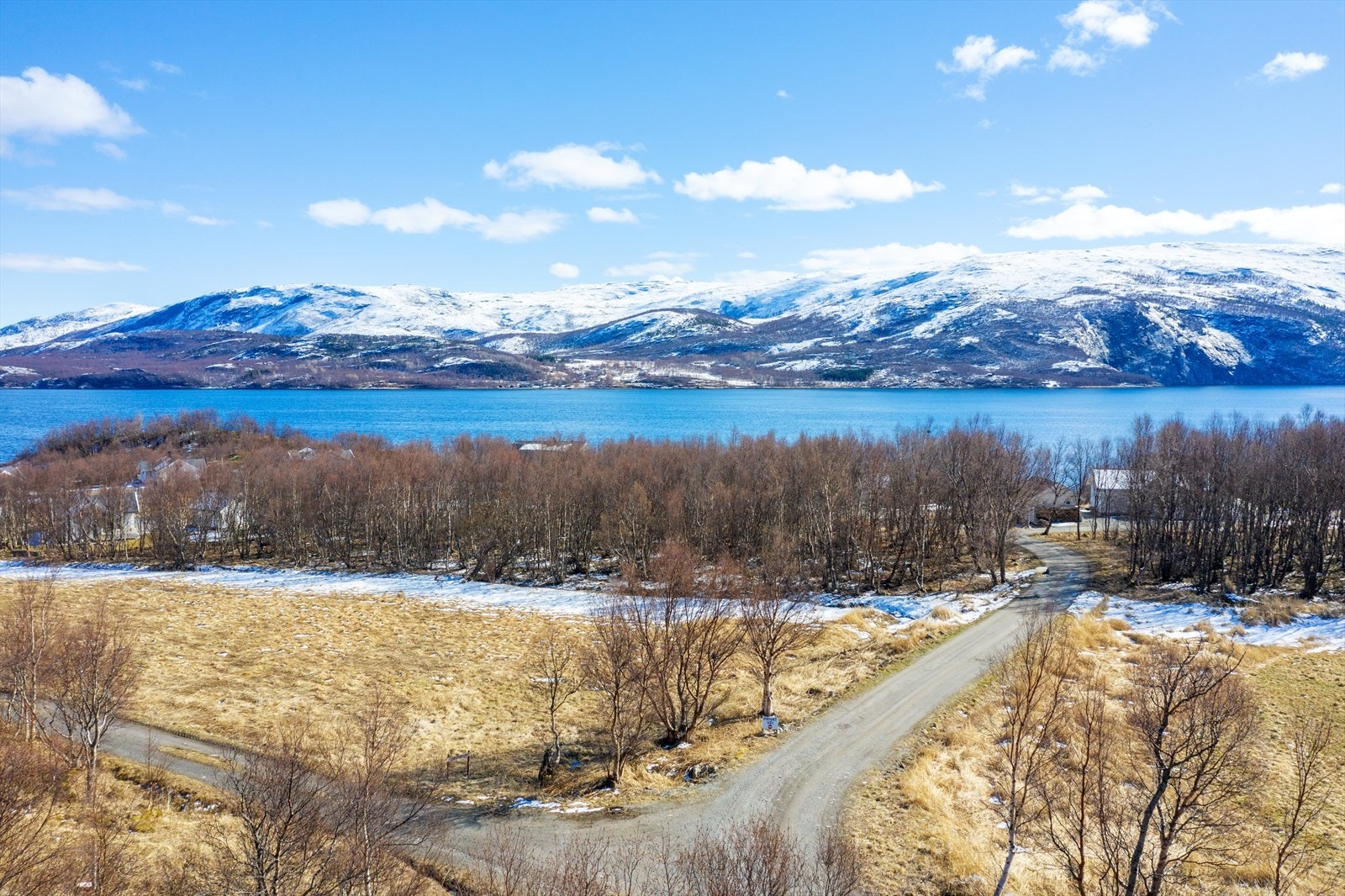 Utsikt fra tomten! Flott natur! Galleribilde
