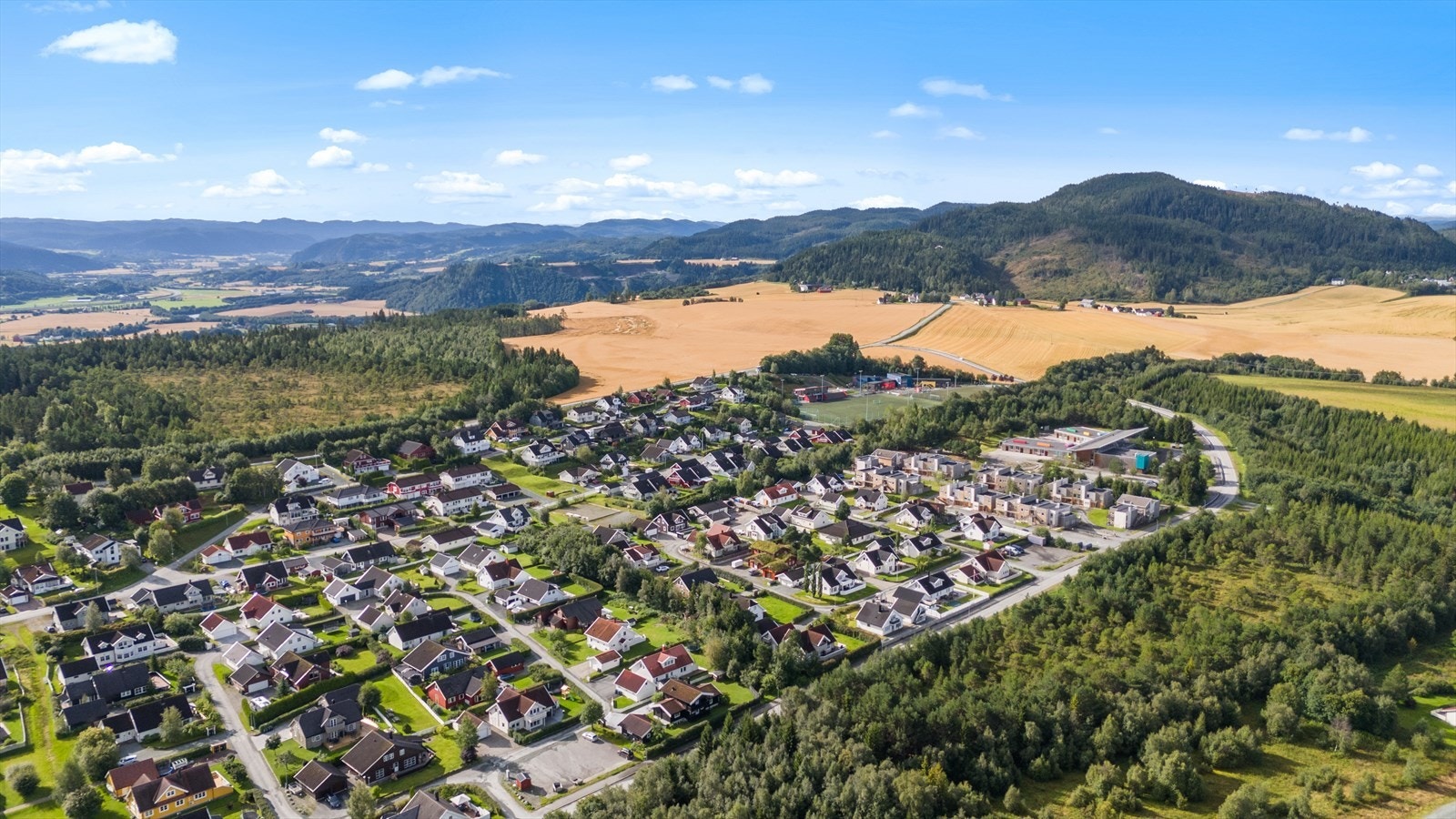 Områdebilde - Dronebilde over Brekkåsen Galleribilde