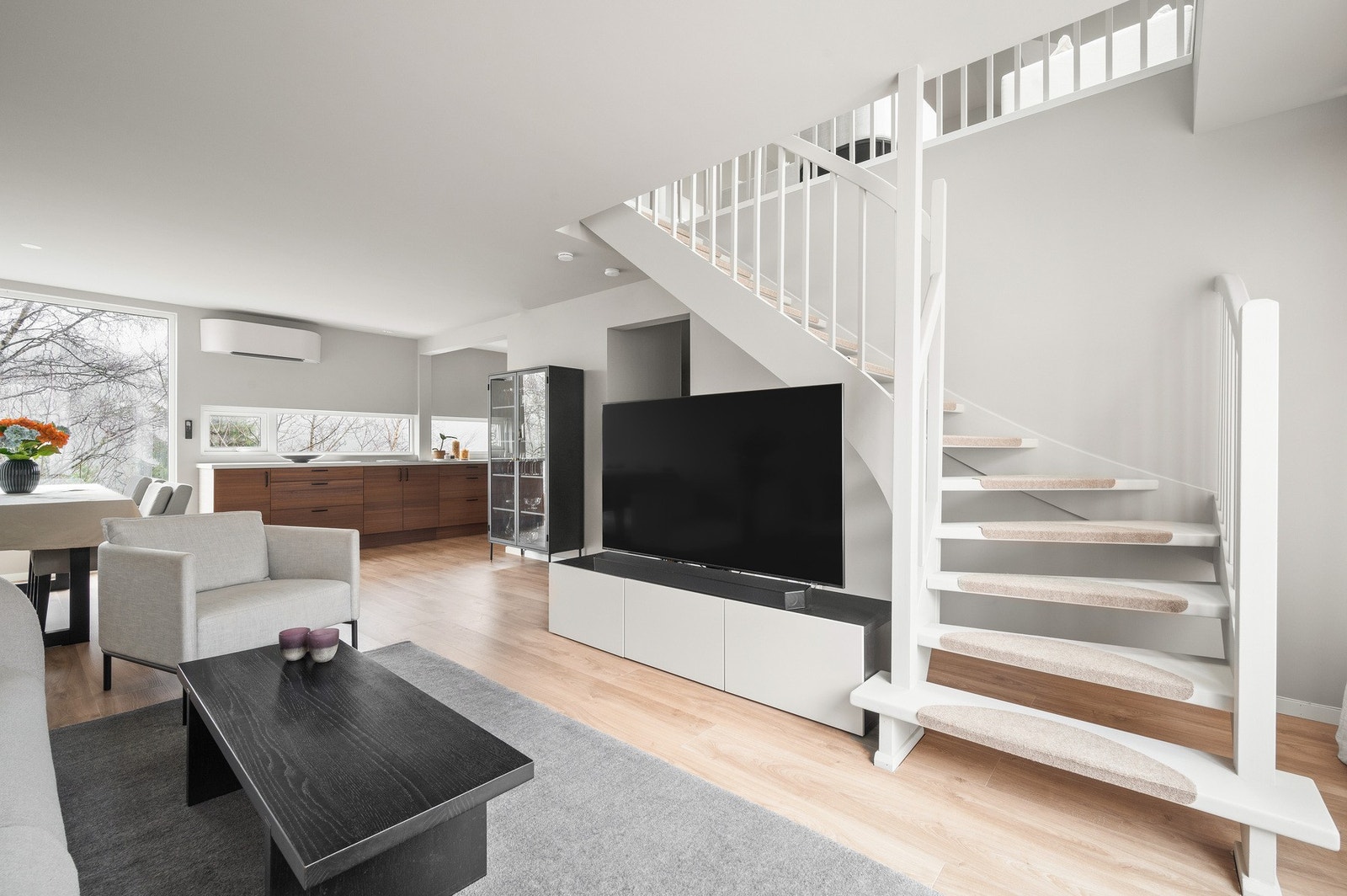 Boligen er pusset opp i 2024 og holder god standard. Galleribilde
