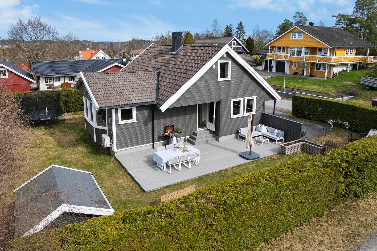 Fint og solrikt uteområde Galleribilde