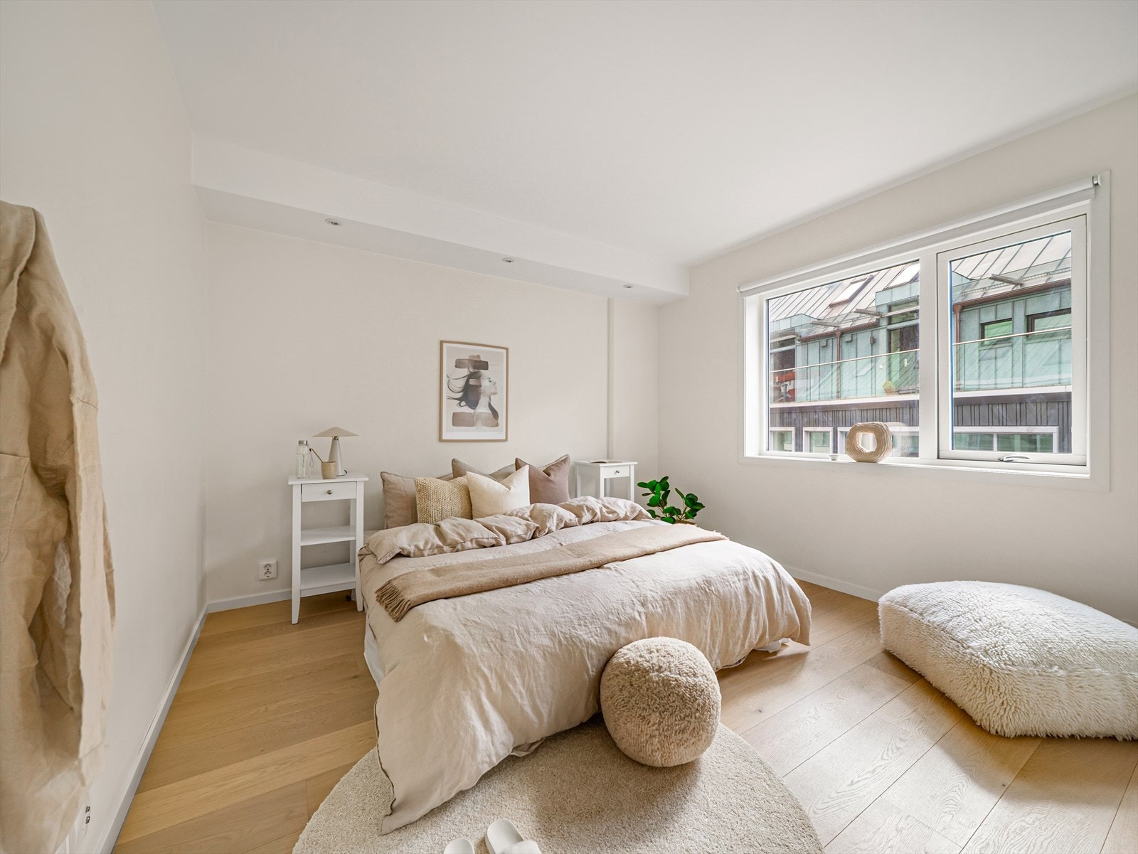 Soverommet er av god størrelse og måler hele 12,5 m² Galleribilde