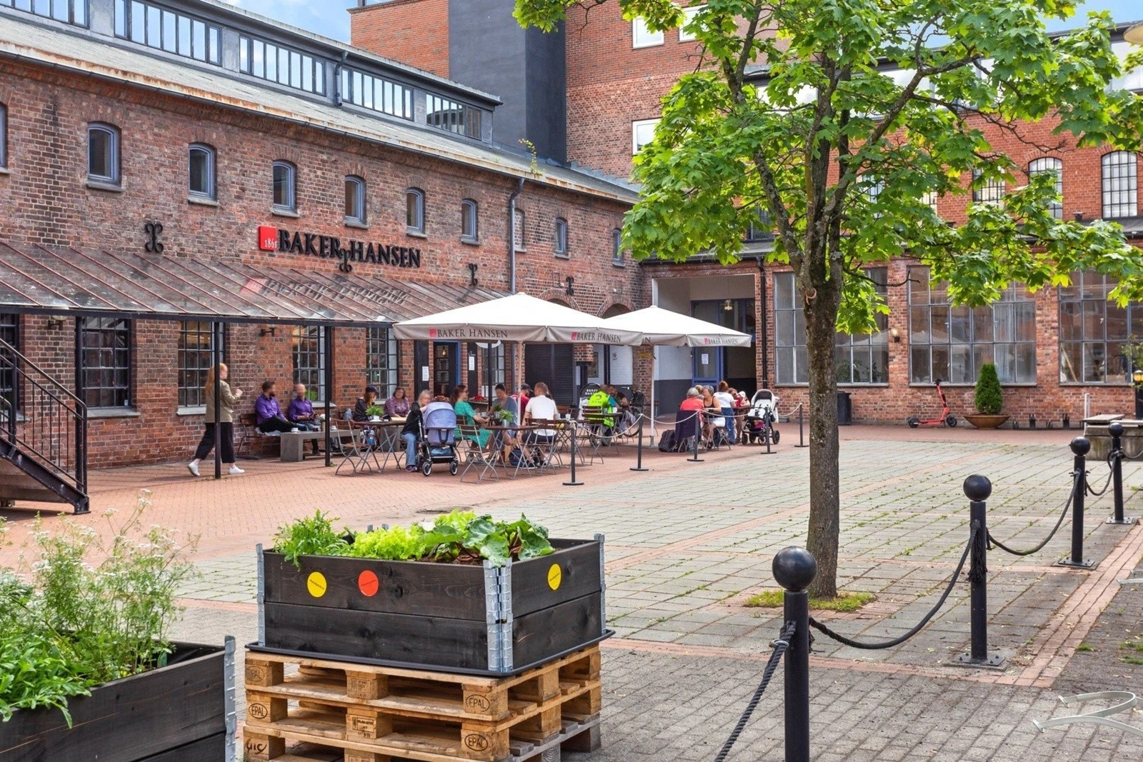 Fyrstikktorget er et av flere steder i nærheten med bredt servicetilbud. Galleribilde