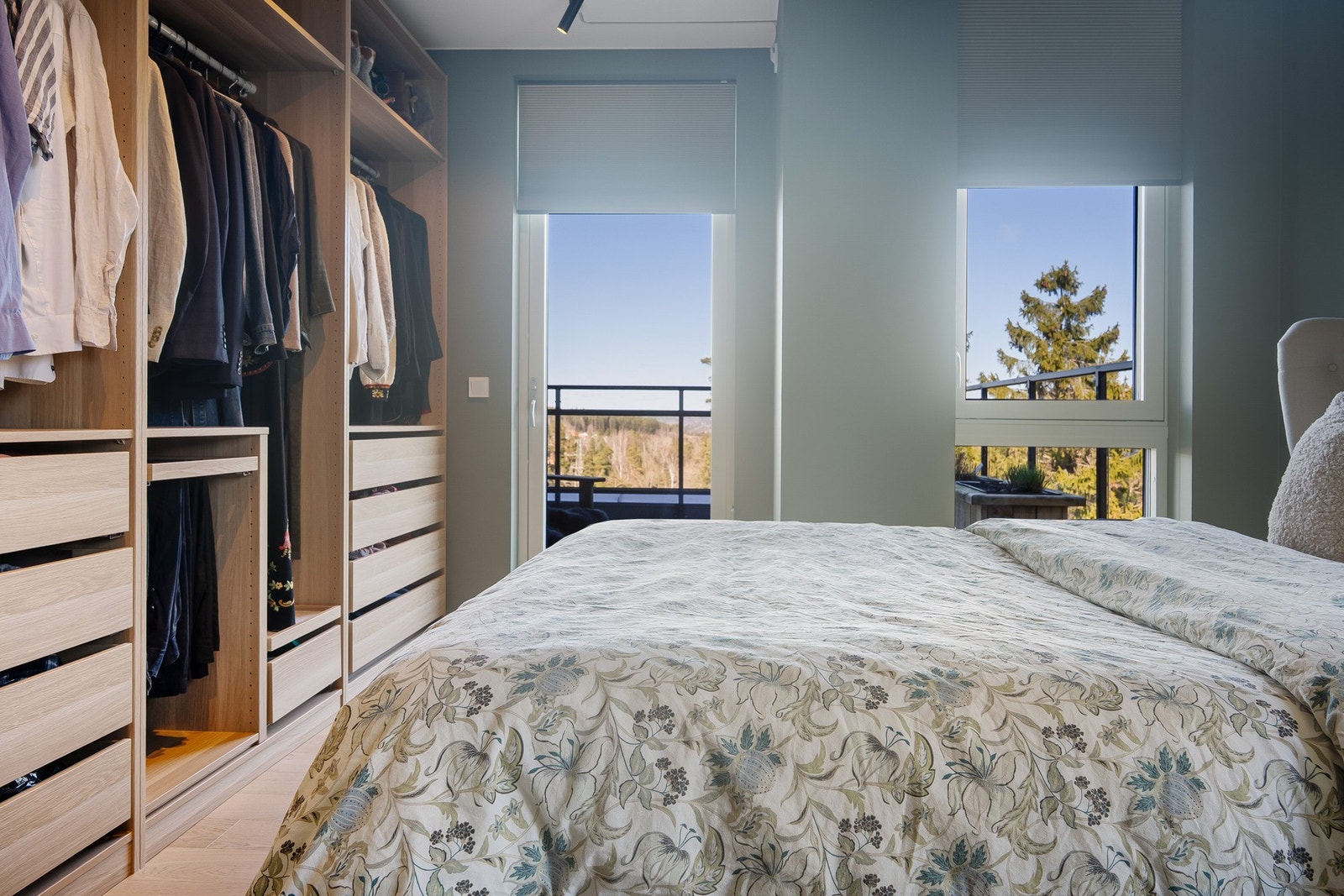 En fin garderobløsning. Galleribilde