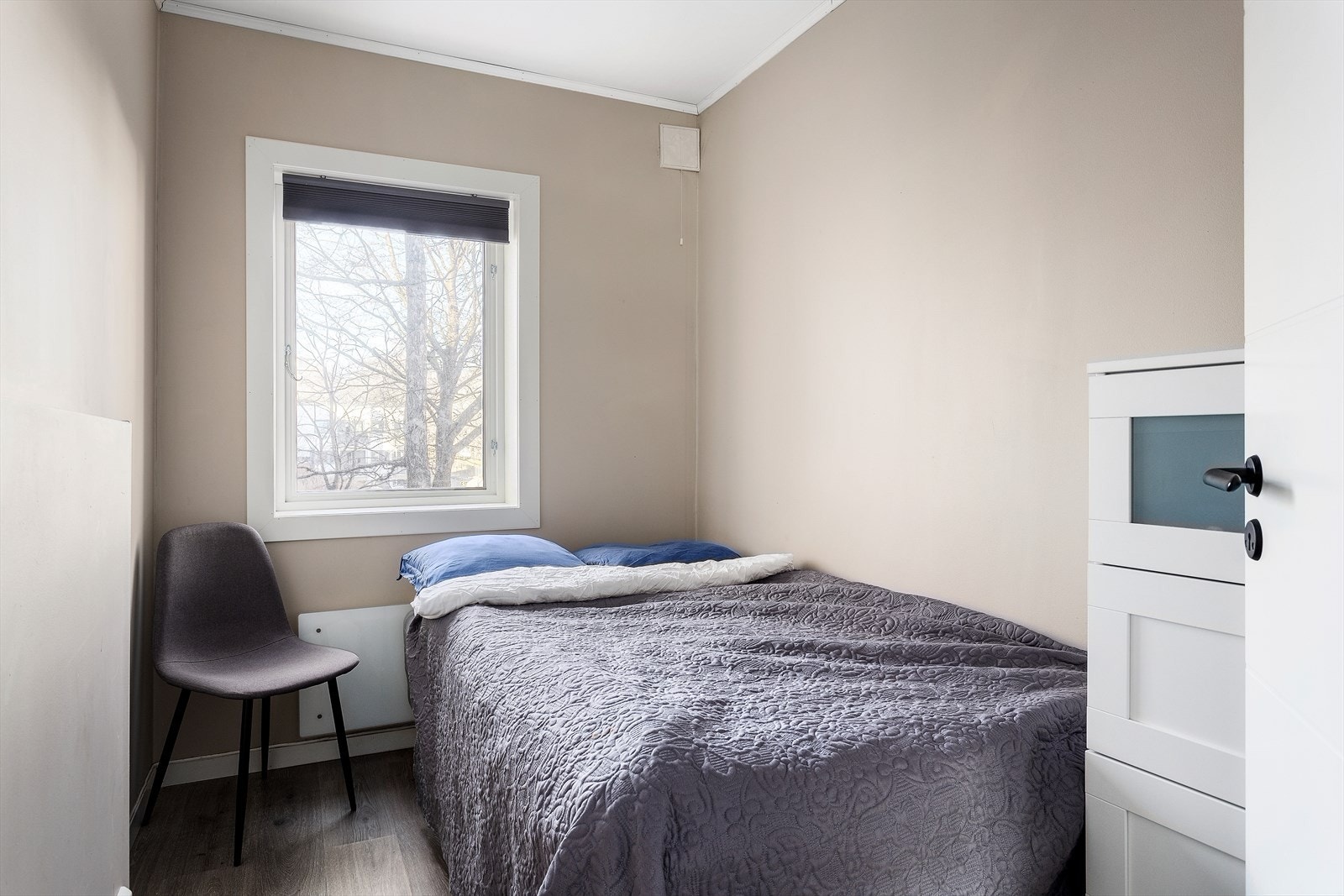 Soverom 2 er også av god størrelse. Galleribilde