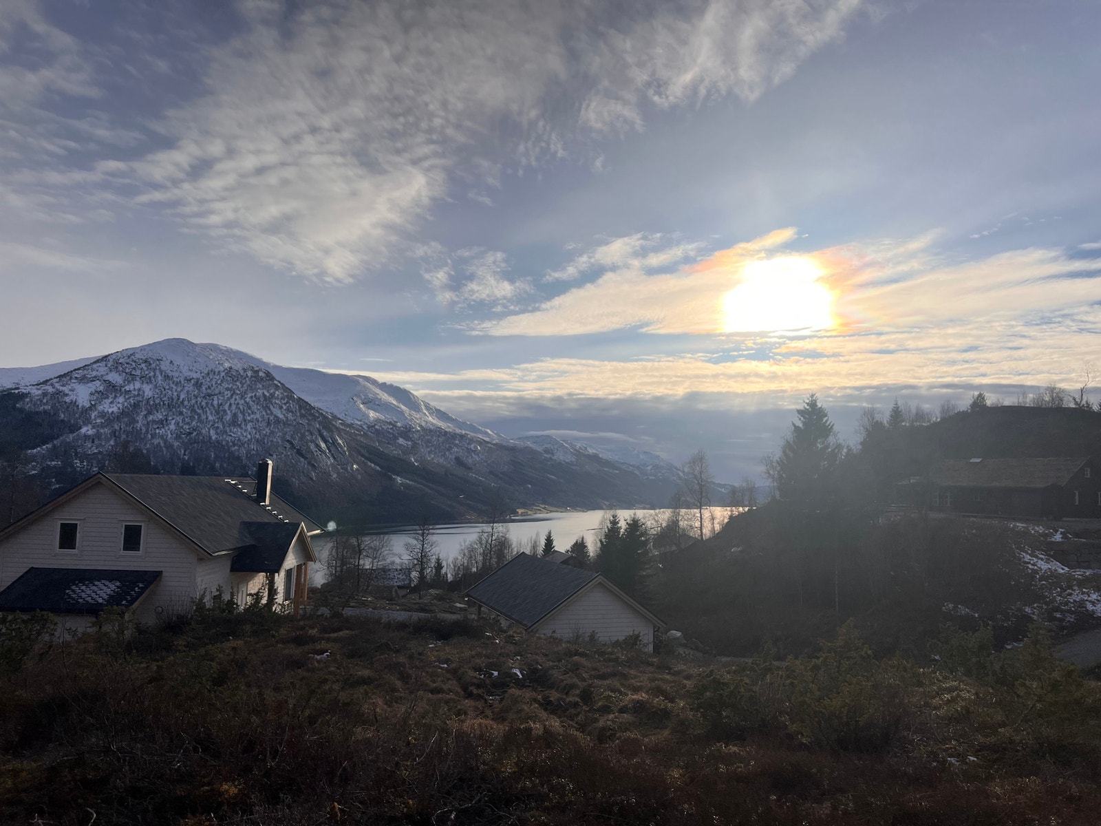 Utsikt mot vest tatt fra tomta Galleribilde