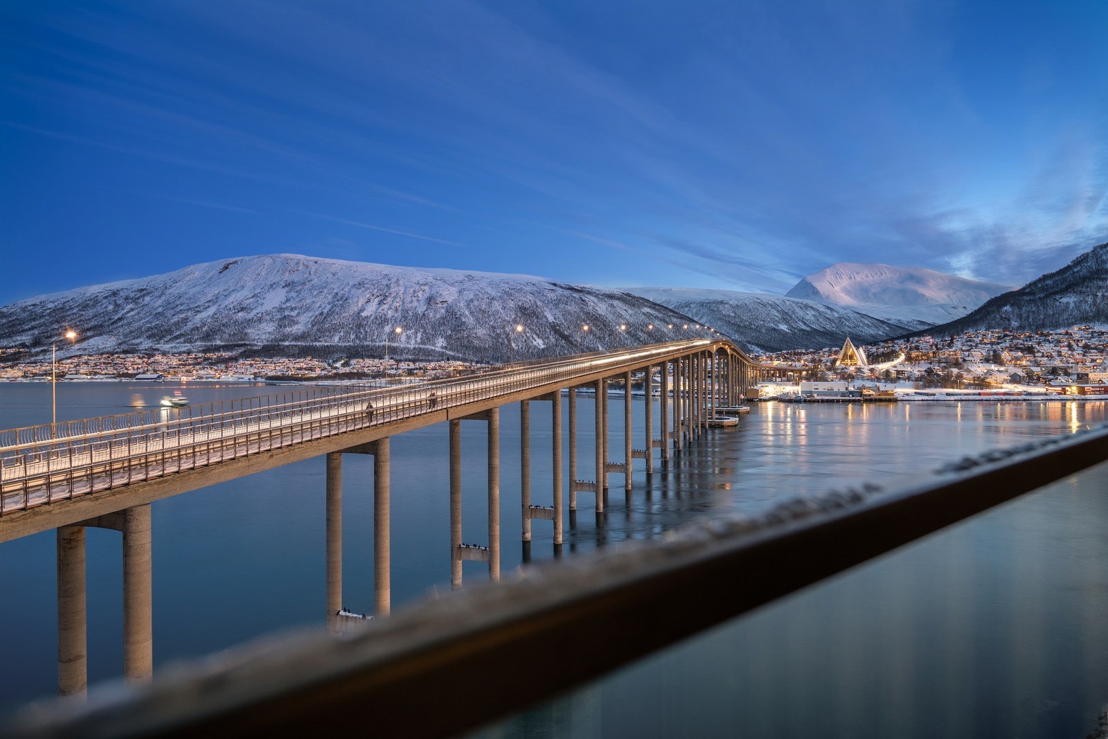 Sjekk den kule utsikten fra entre`en nordover! Galleribilde