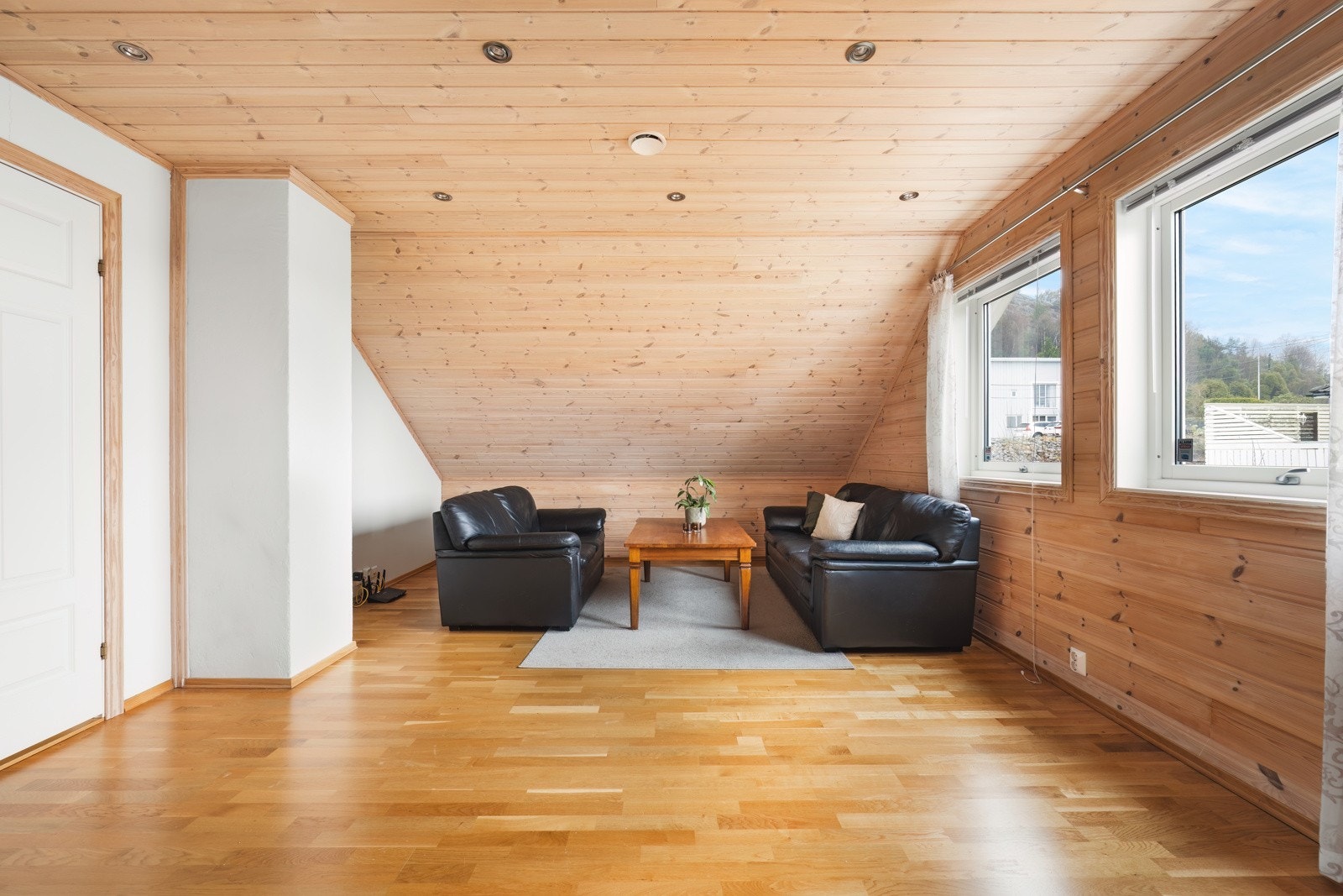 Loftstue Galleribilde