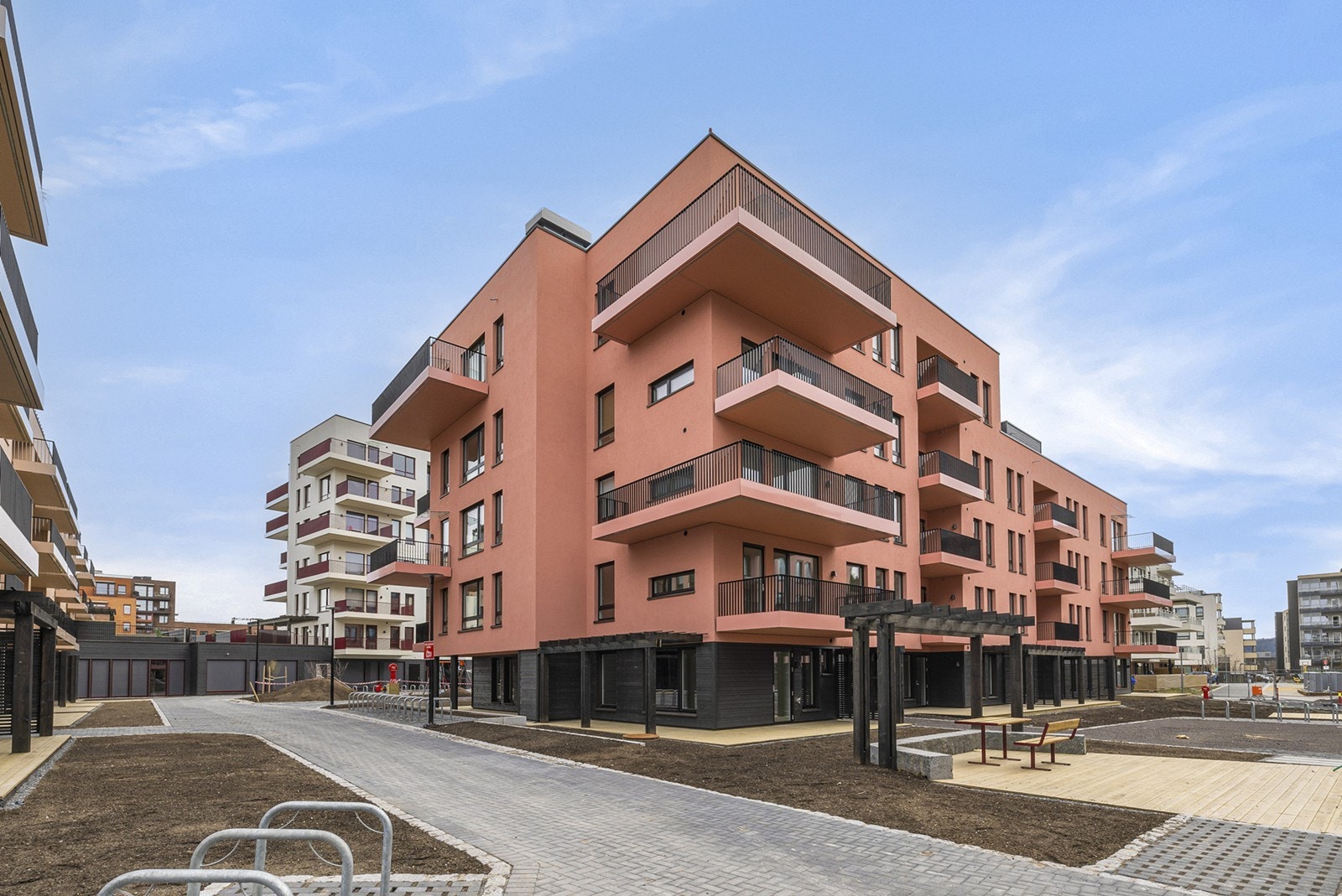 Edvard Nyberg v/ Notar Romerike har gleden av å presentere Søster Mathildes gate 39. Galleribilde